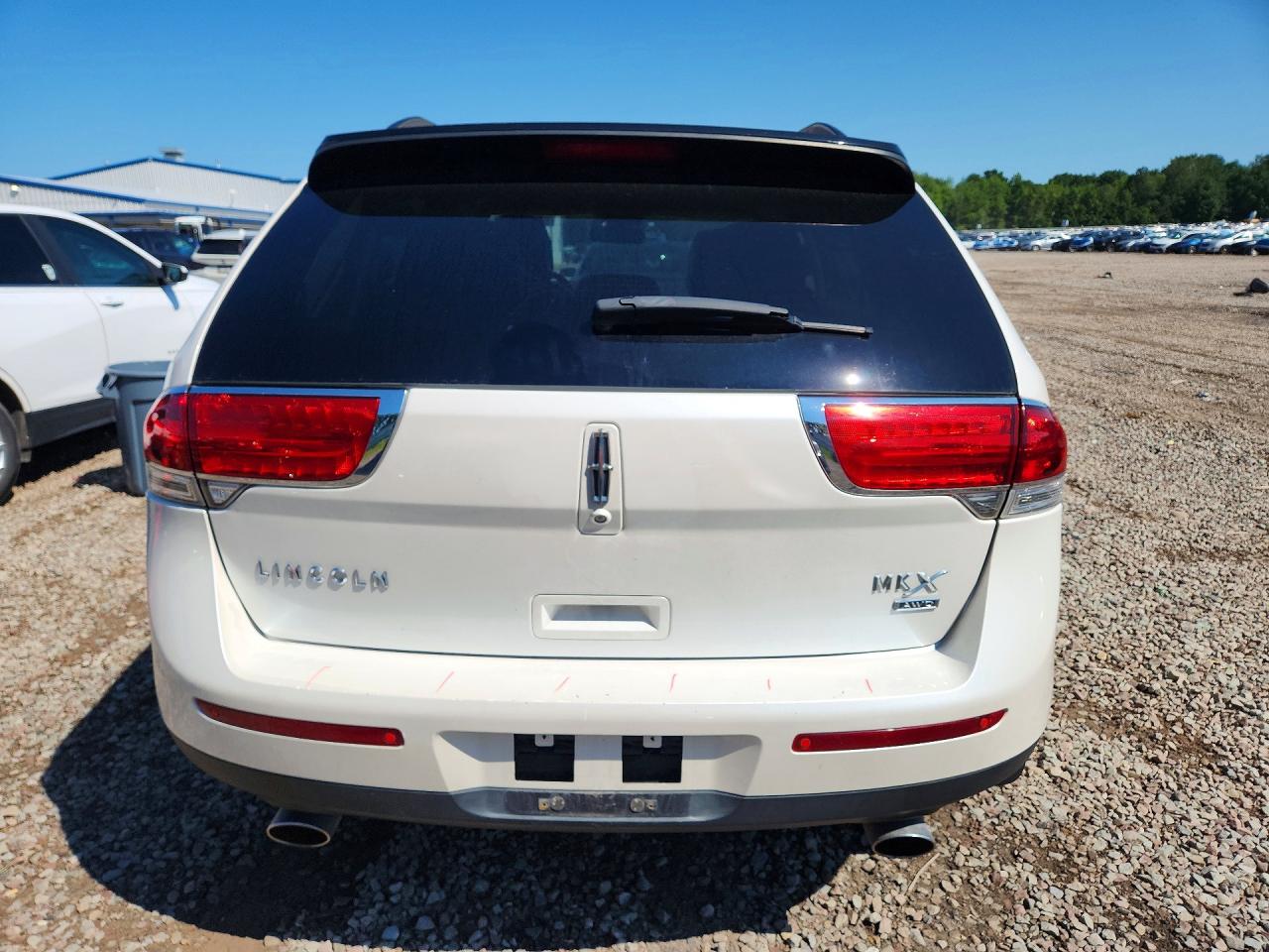 2015 Lincoln Mkx White vin: 2LMDJ8JK6FBL24445