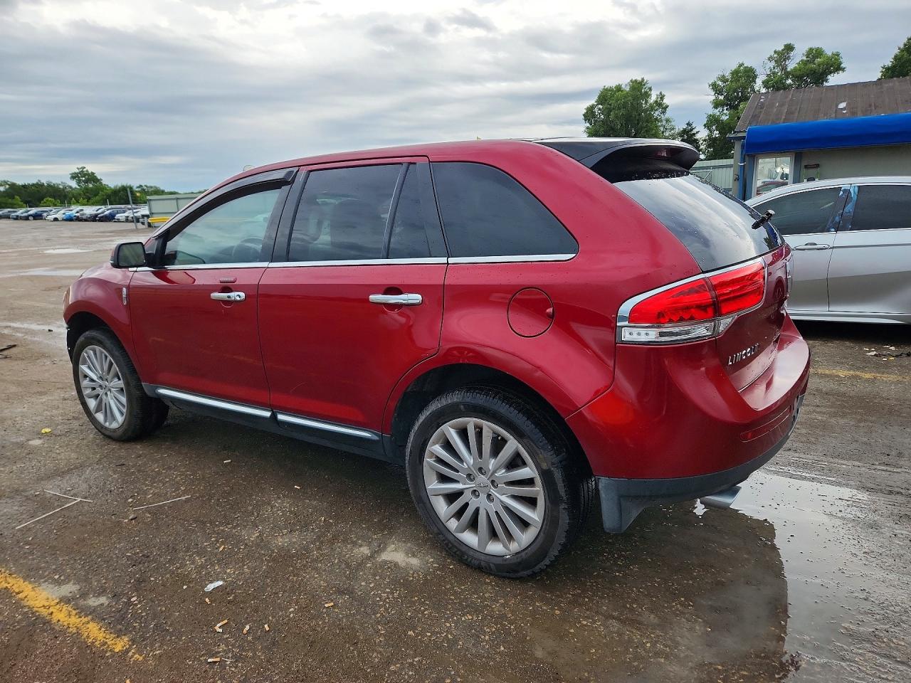 2015 Lincoln Mkx Red vin: 2LMDJ8JK6FBL31959