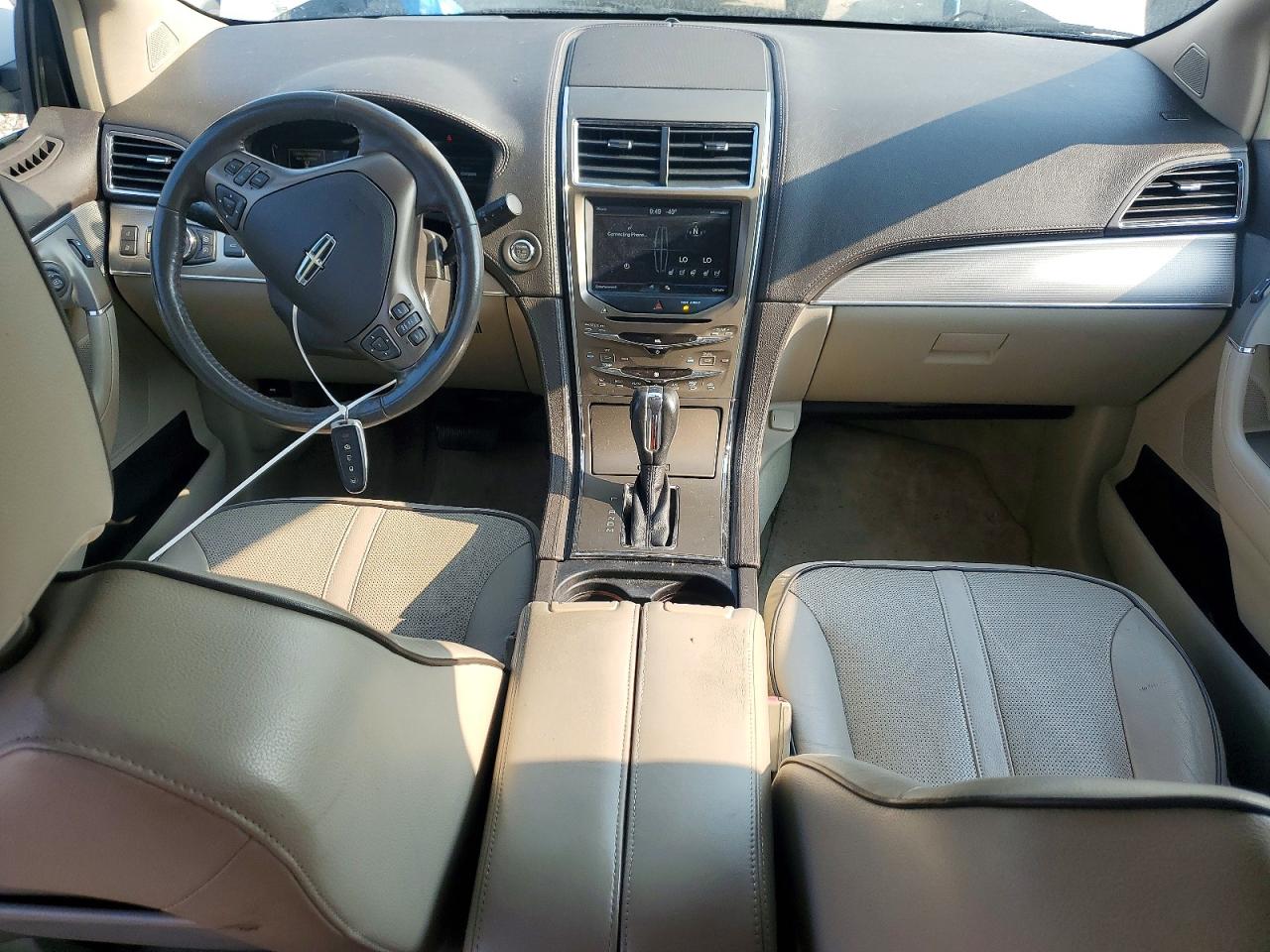 2011 Lincoln Mkx White vin: 2LMDJ8JK7BBJ07139