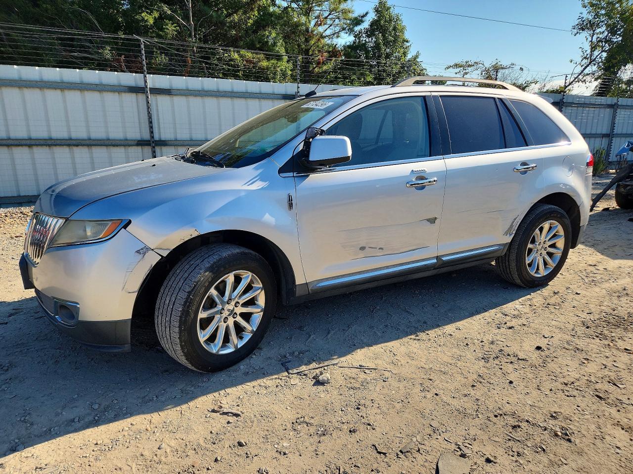 2011 Lincoln Mkx Silver vin: 2LMDJ8JK7BBJ07447