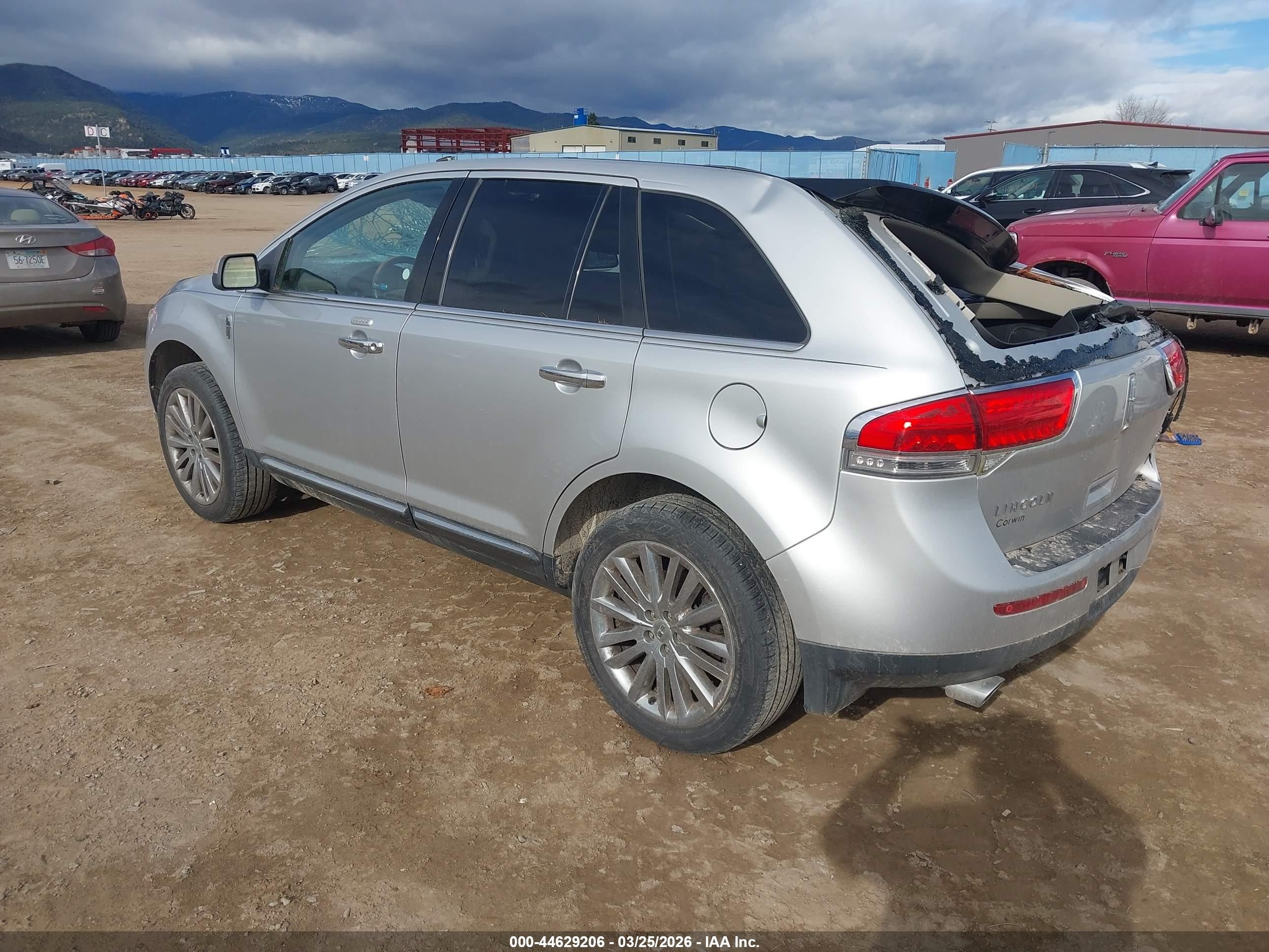 2011 Lincoln Mkx Silver vin: 2LMDJ8JK7BBJ28217