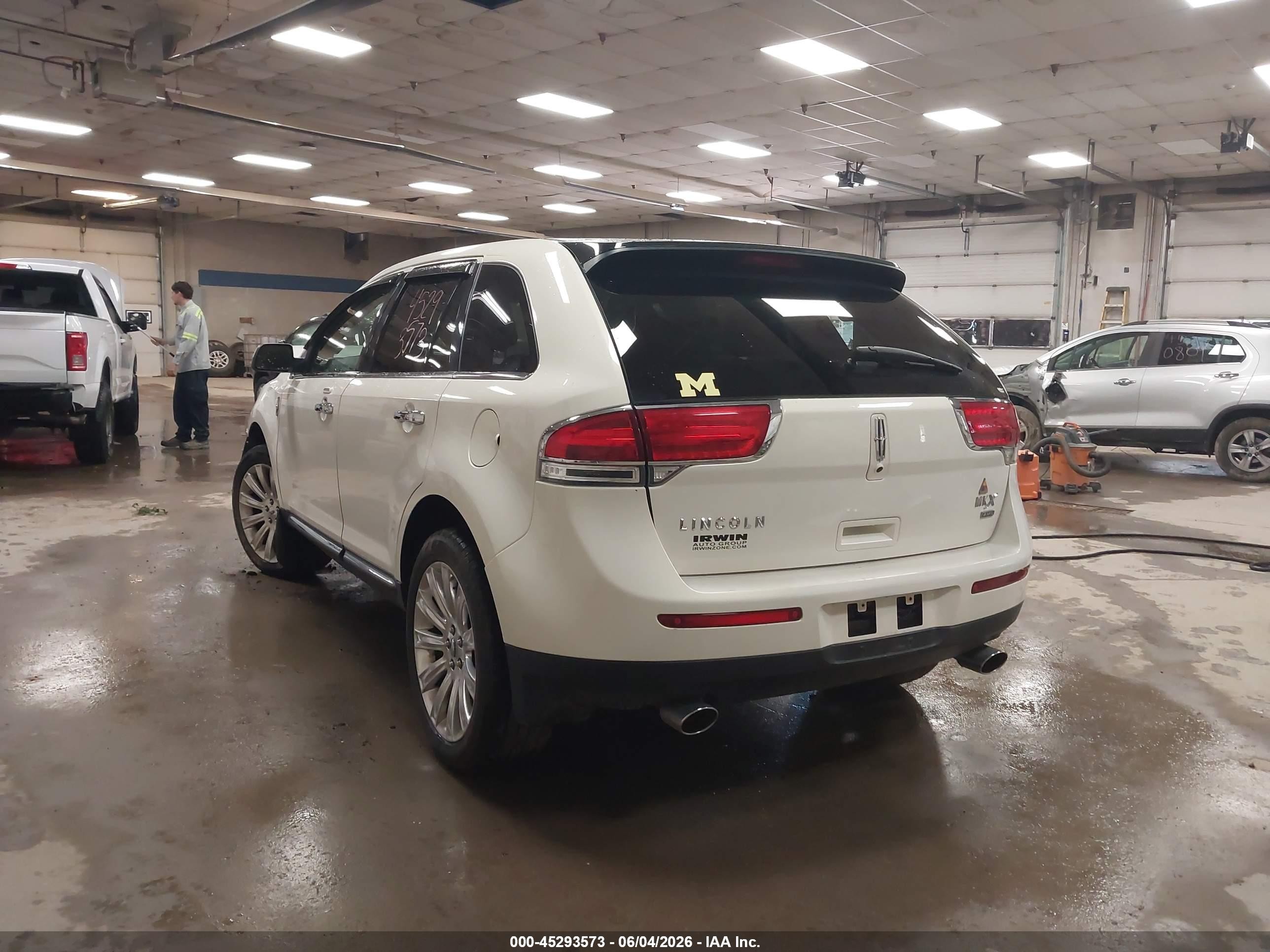 2013 Lincoln Mkx   White vin: 2LMDJ8JK7DBL22104