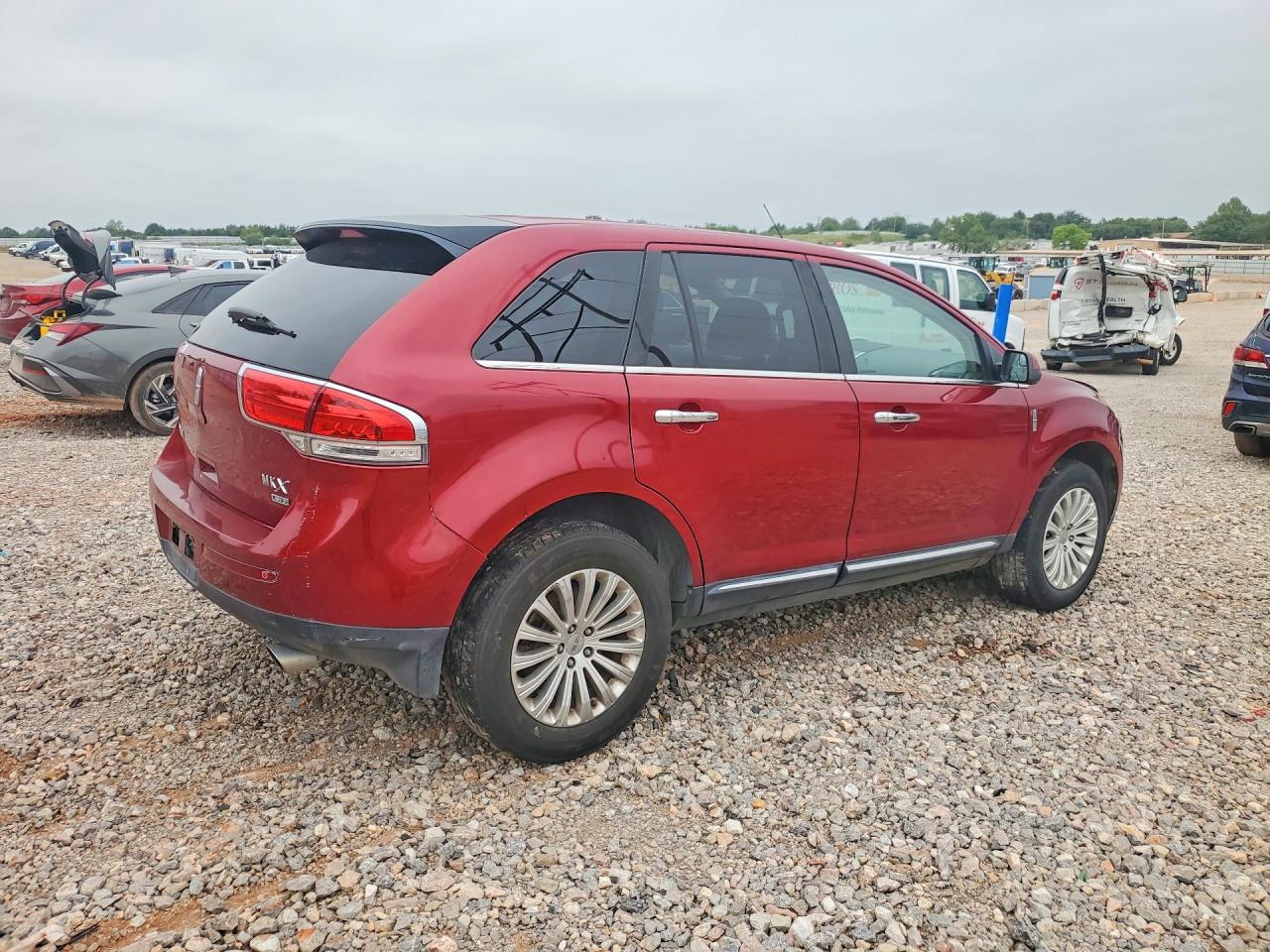 2013 Lincoln Mkx Burgundy vin: 2LMDJ8JK7DBL36603