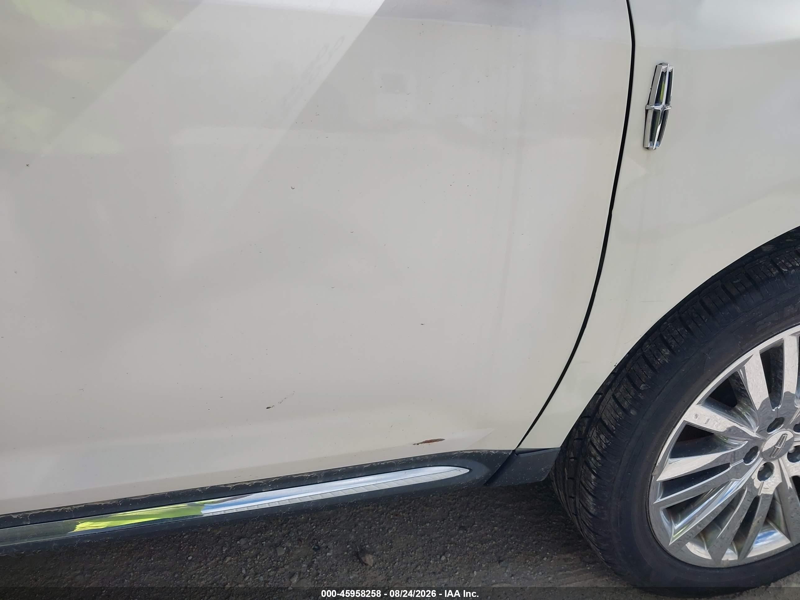 2013 Lincoln Mkx White vin: 2LMDJ8JK7DBL46371