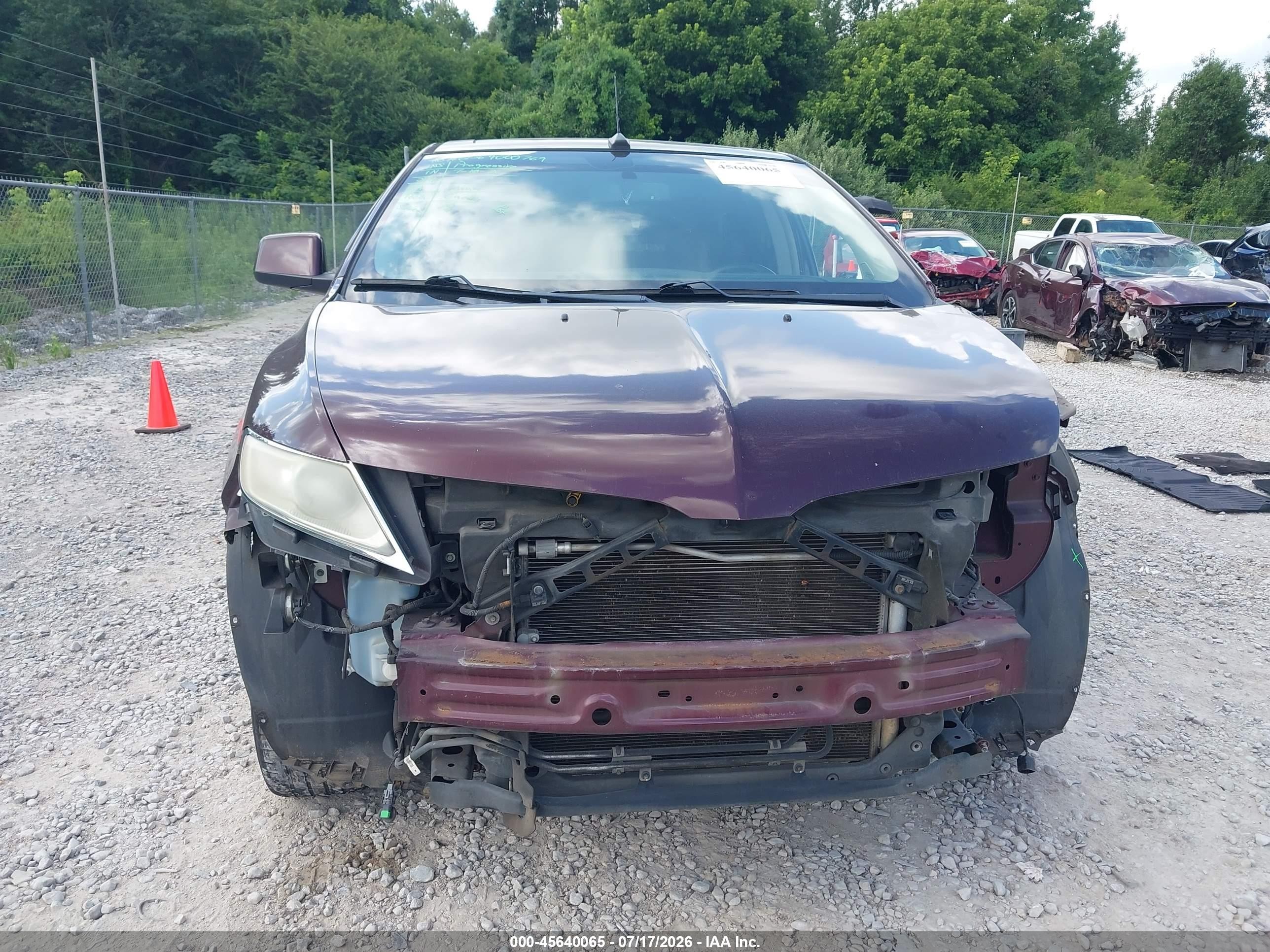 2011 Lincoln Mkx   Burgundy vin: 2LMDJ8JK8BBJ00524