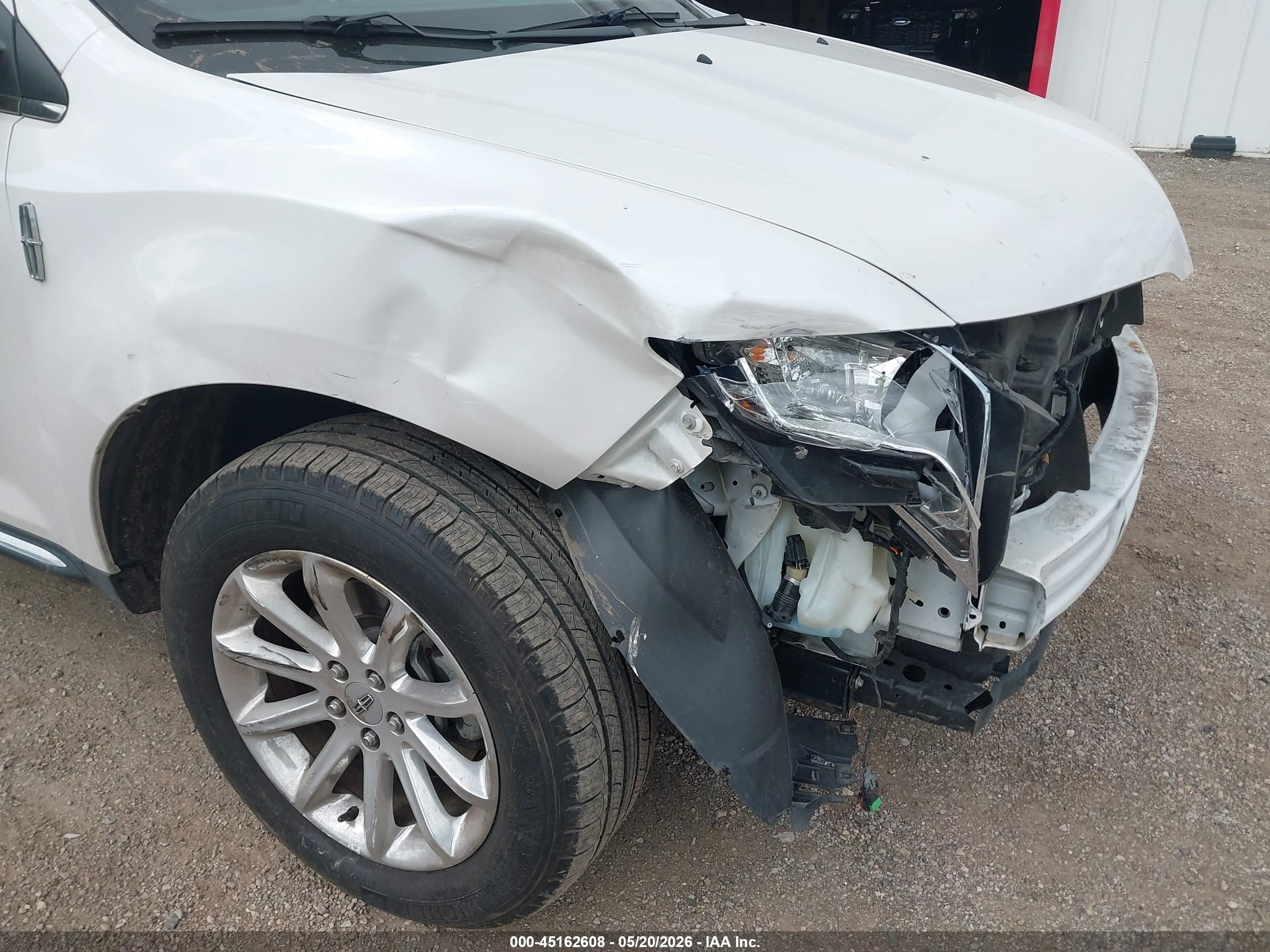 2012 Lincoln Mkx   White vin: 2LMDJ8JK8CBL04421