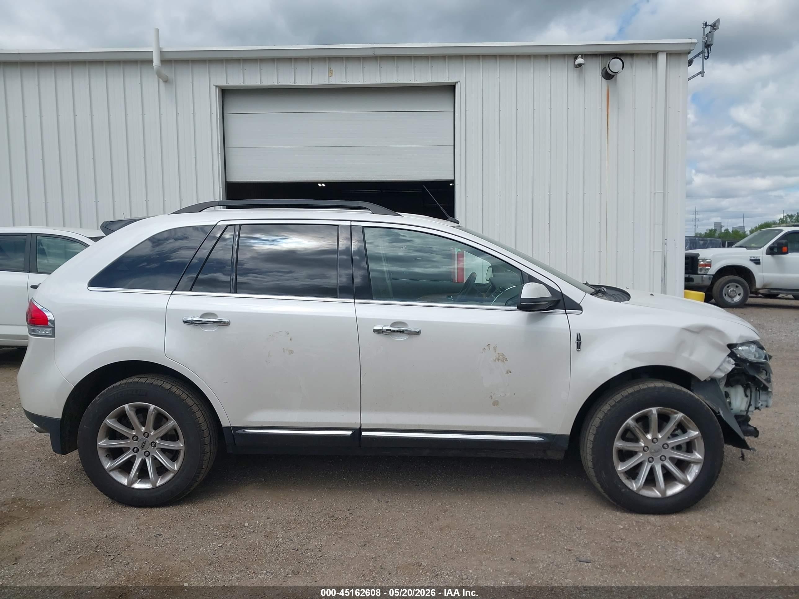 2012 Lincoln Mkx   White vin: 2LMDJ8JK8CBL04421