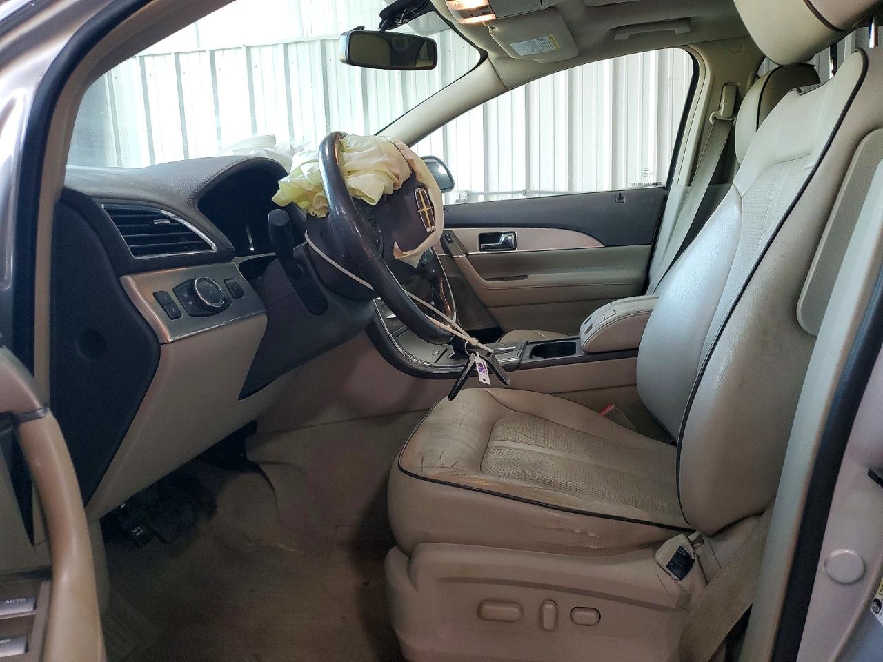 2012 Lincoln Mkx Silver vin: 2LMDJ8JK8CBL16360