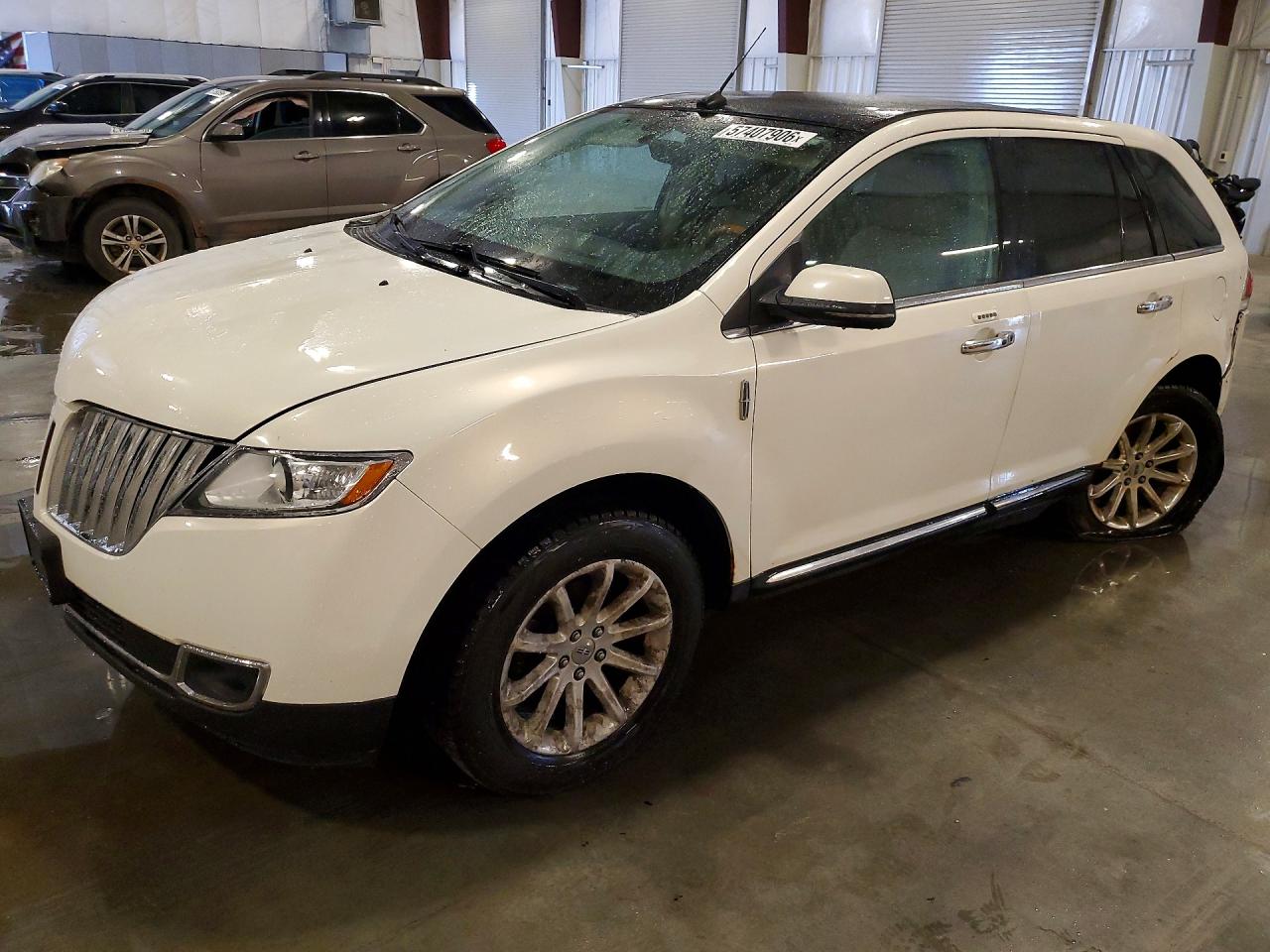2013 Lincoln Mkx White vin: 2LMDJ8JK8DBL15890