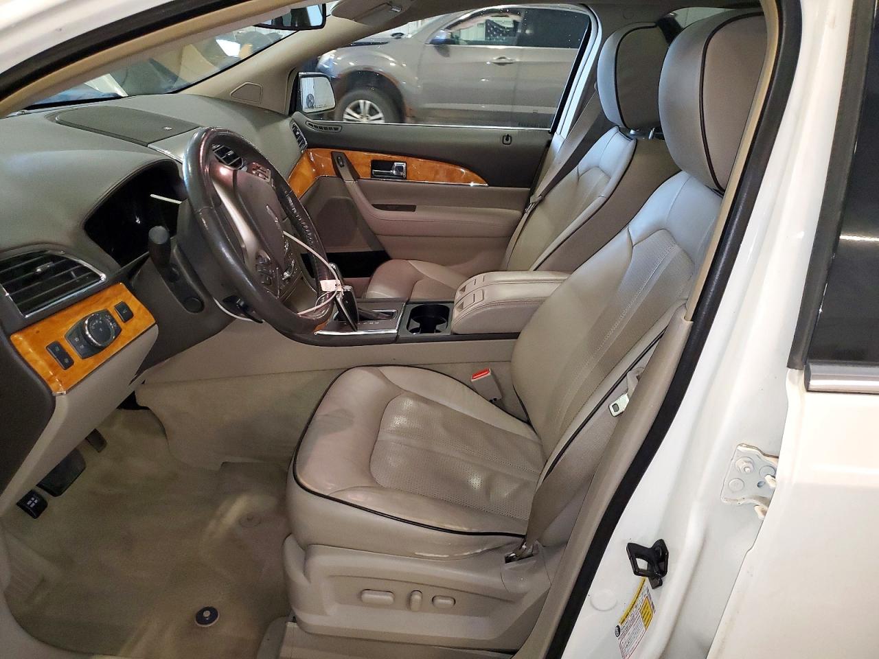 2013 Lincoln Mkx White vin: 2LMDJ8JK8DBL15890
