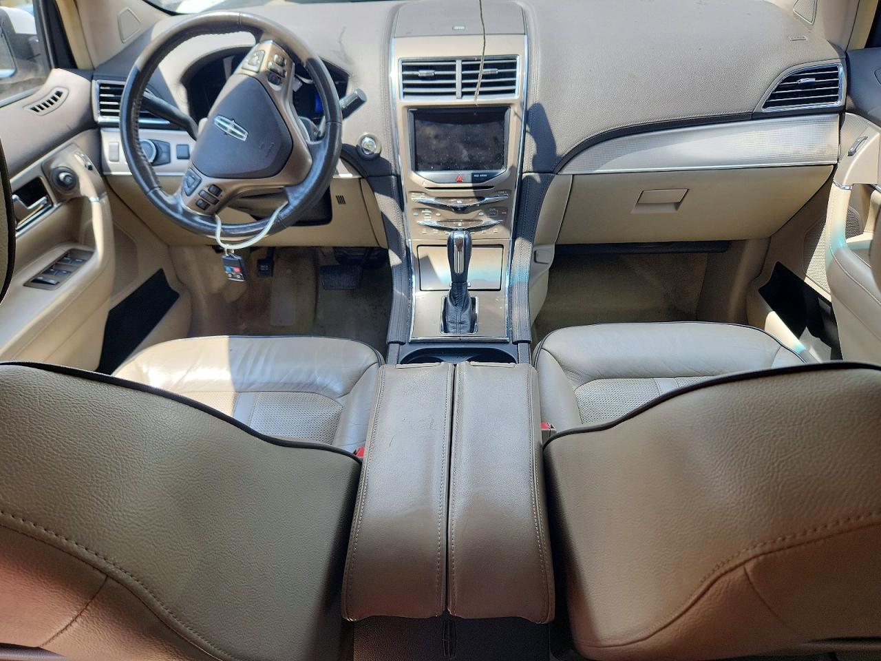 2013 Lincoln Mkx Белый vin: 2LMDJ8JK8DBL20443