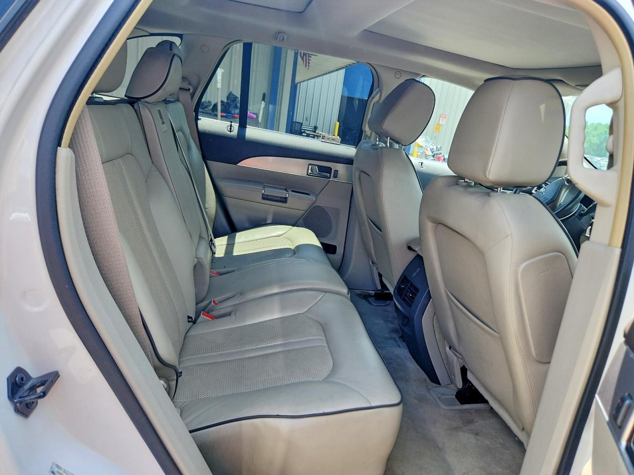 2013 Lincoln Mkx Белый vin: 2LMDJ8JK8DBL20443