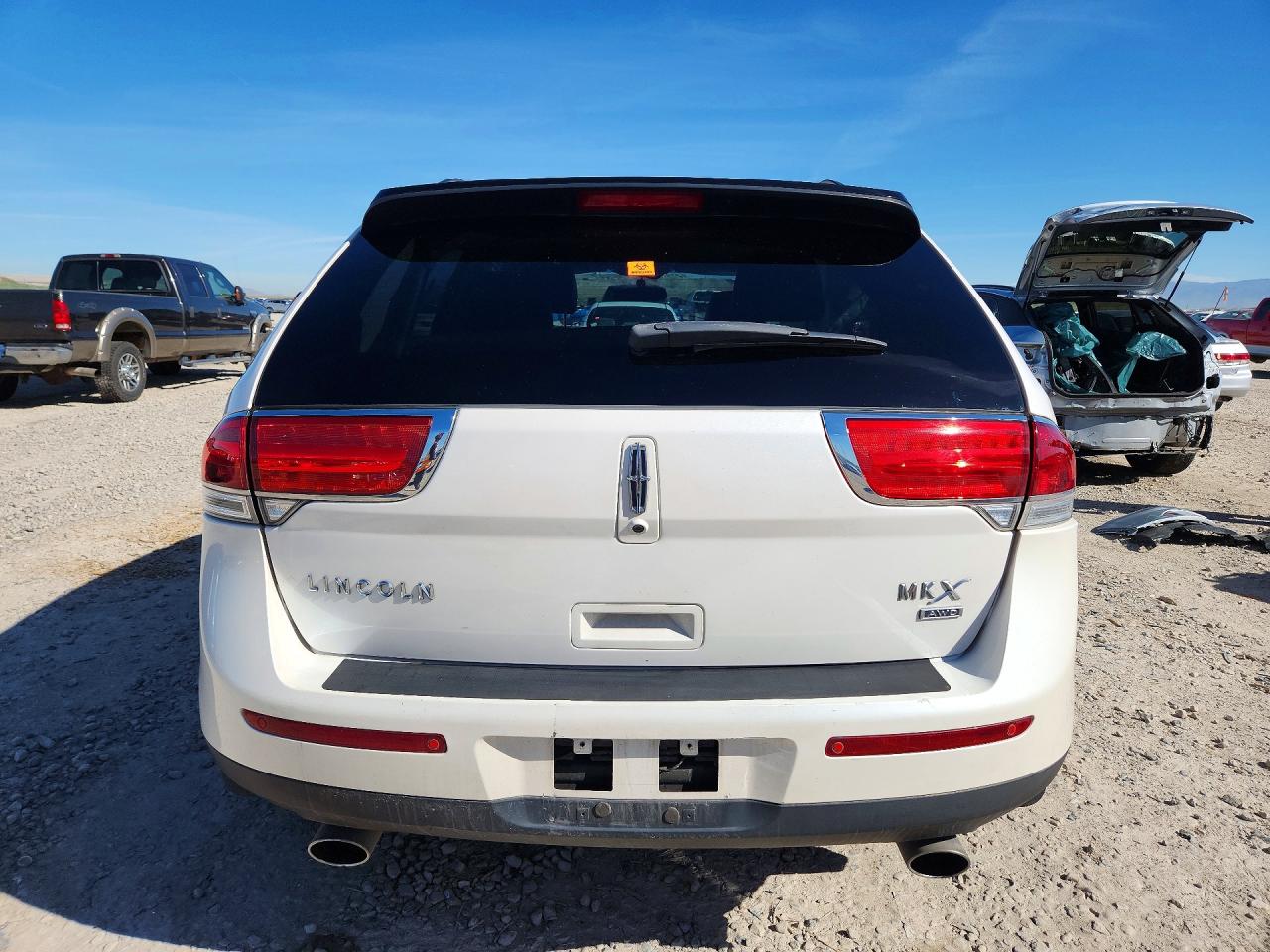 2013 Lincoln Mkx White vin: 2LMDJ8JK8DBL21141