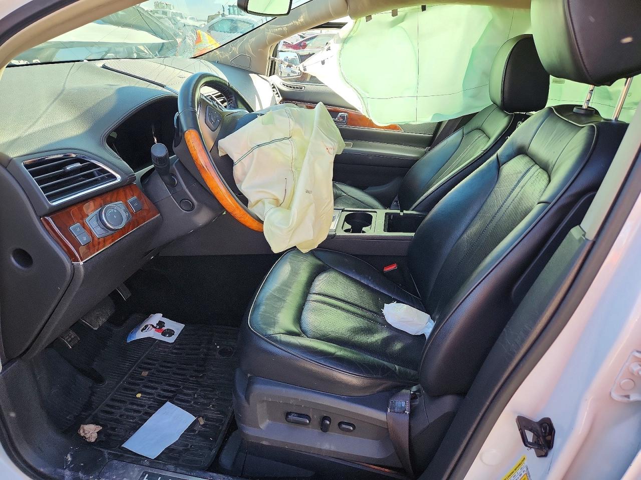 2013 Lincoln Mkx White vin: 2LMDJ8JK8DBL21141