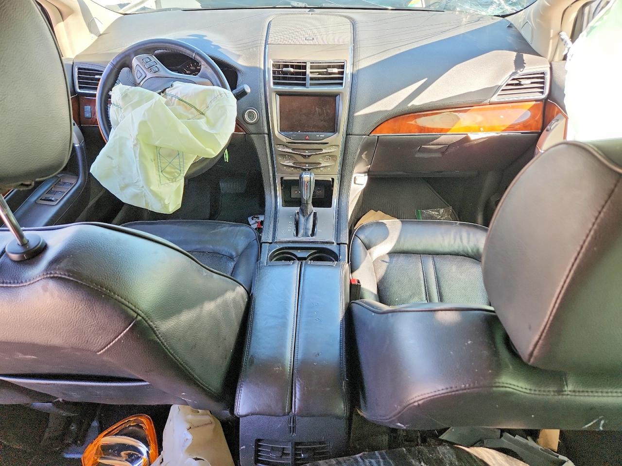 2013 Lincoln Mkx White vin: 2LMDJ8JK8DBL21141