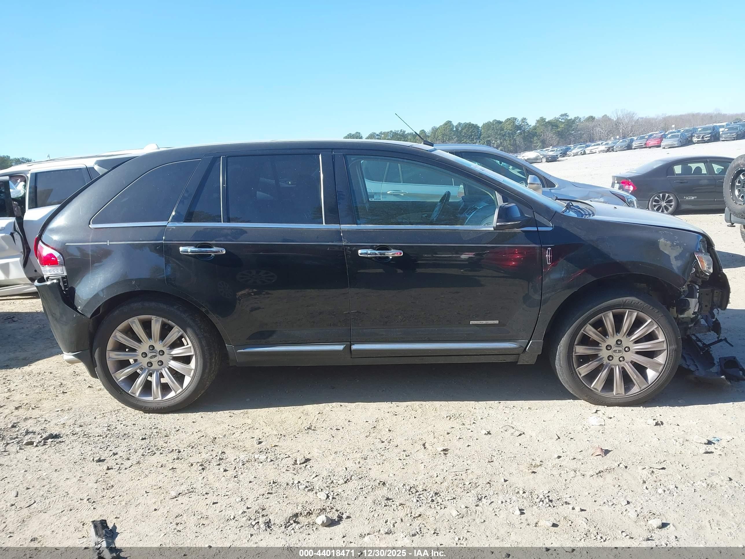 2014 Lincoln Mkx   Black vin: 2LMDJ8JK8EBL10710