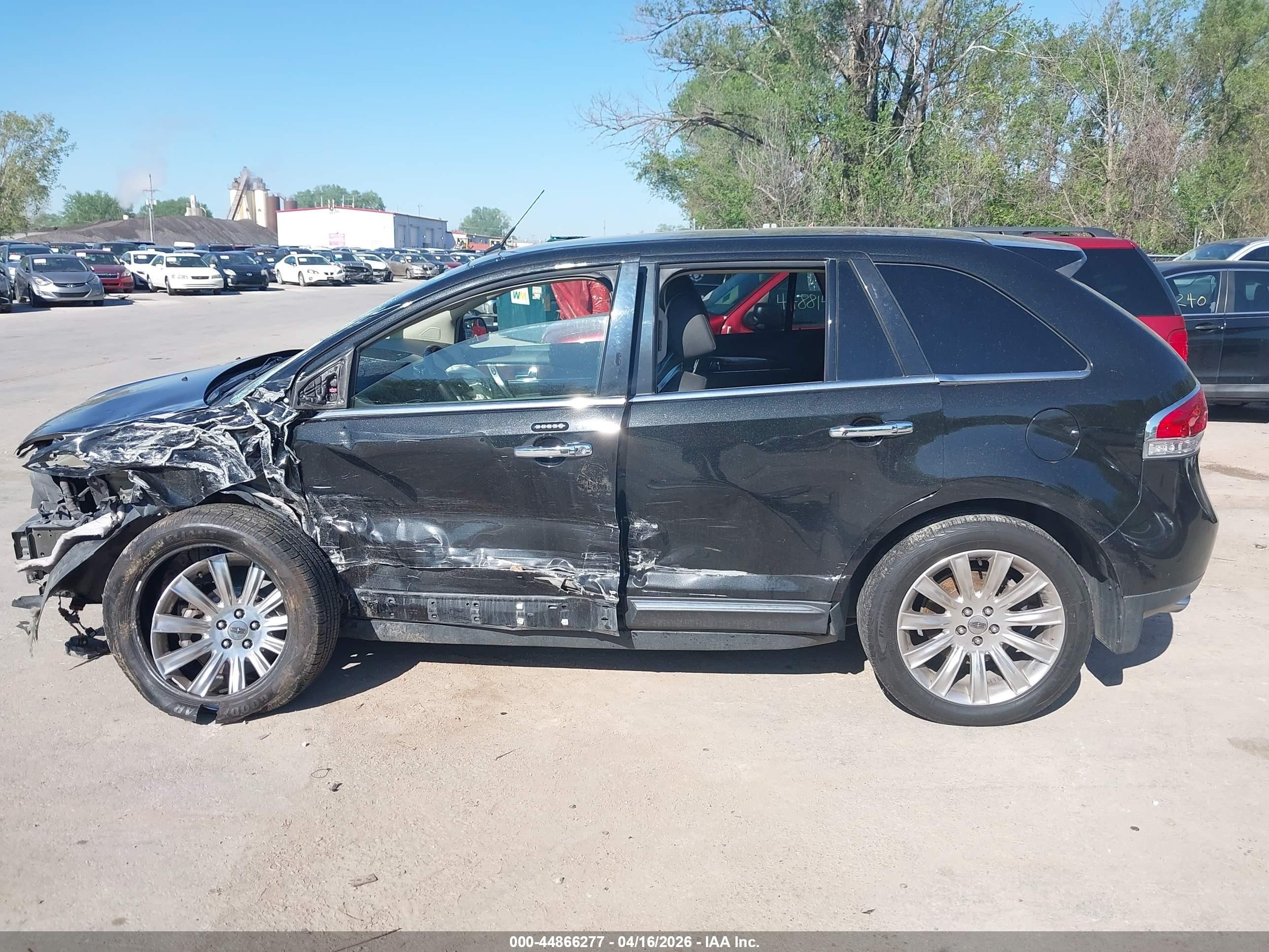 2014 Lincoln Mkx   Black vin: 2LMDJ8JK8EBL13378