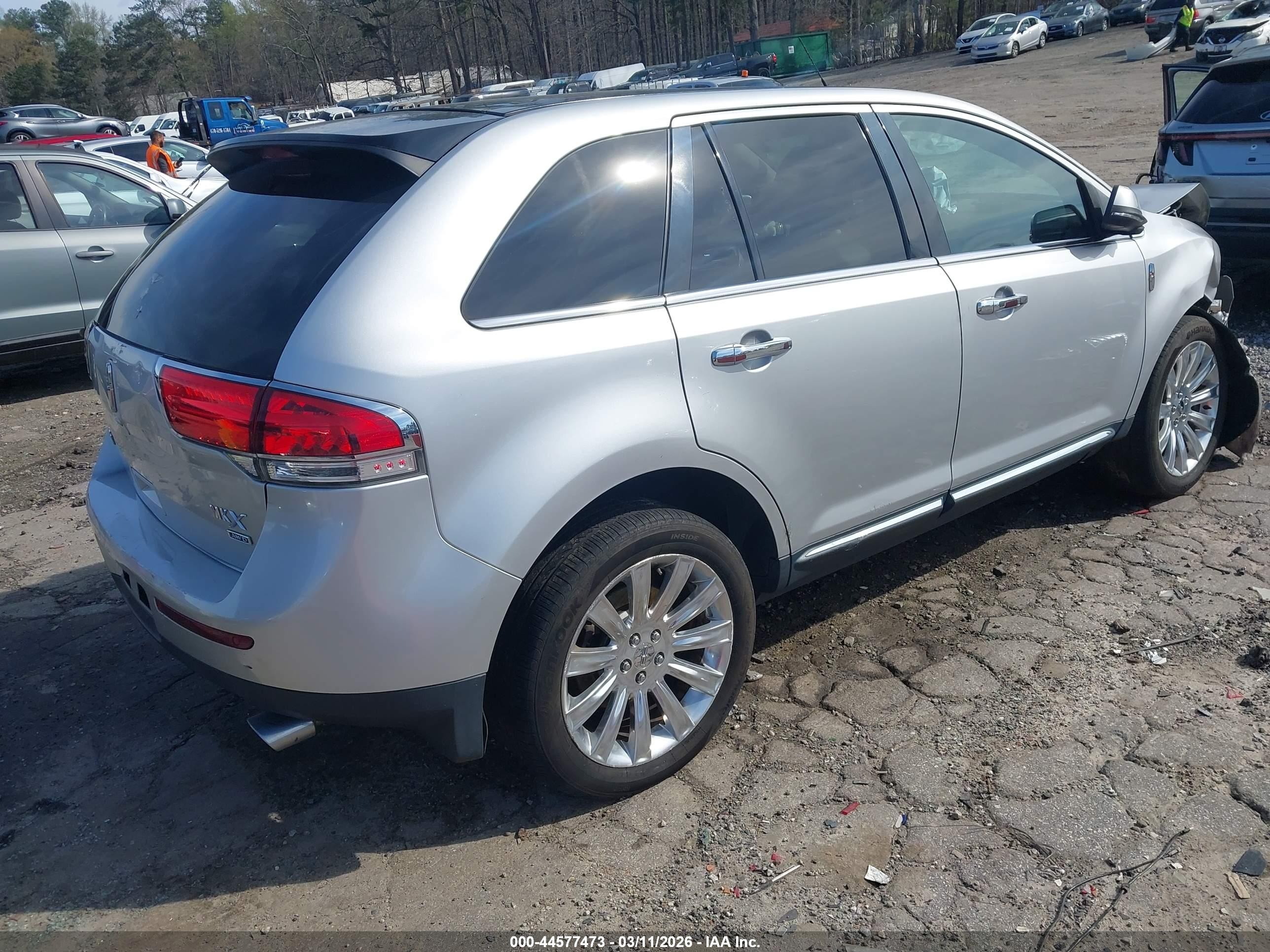 2015 Lincoln Mkx   Серебряный vin: 2LMDJ8JK8FBL33972