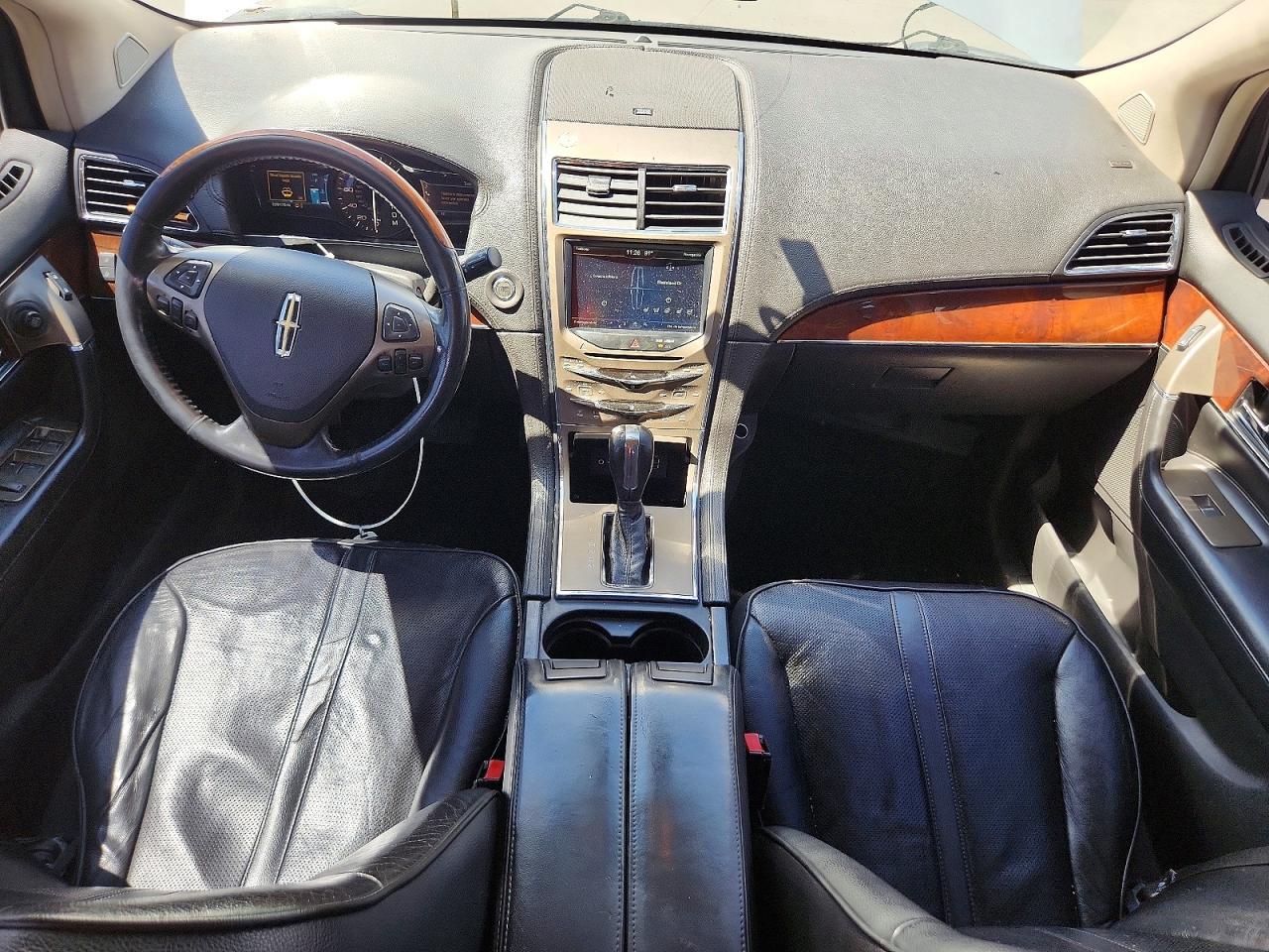 2011 Lincoln Mkx Silver vin: 2LMDJ8JK9BBJ15372