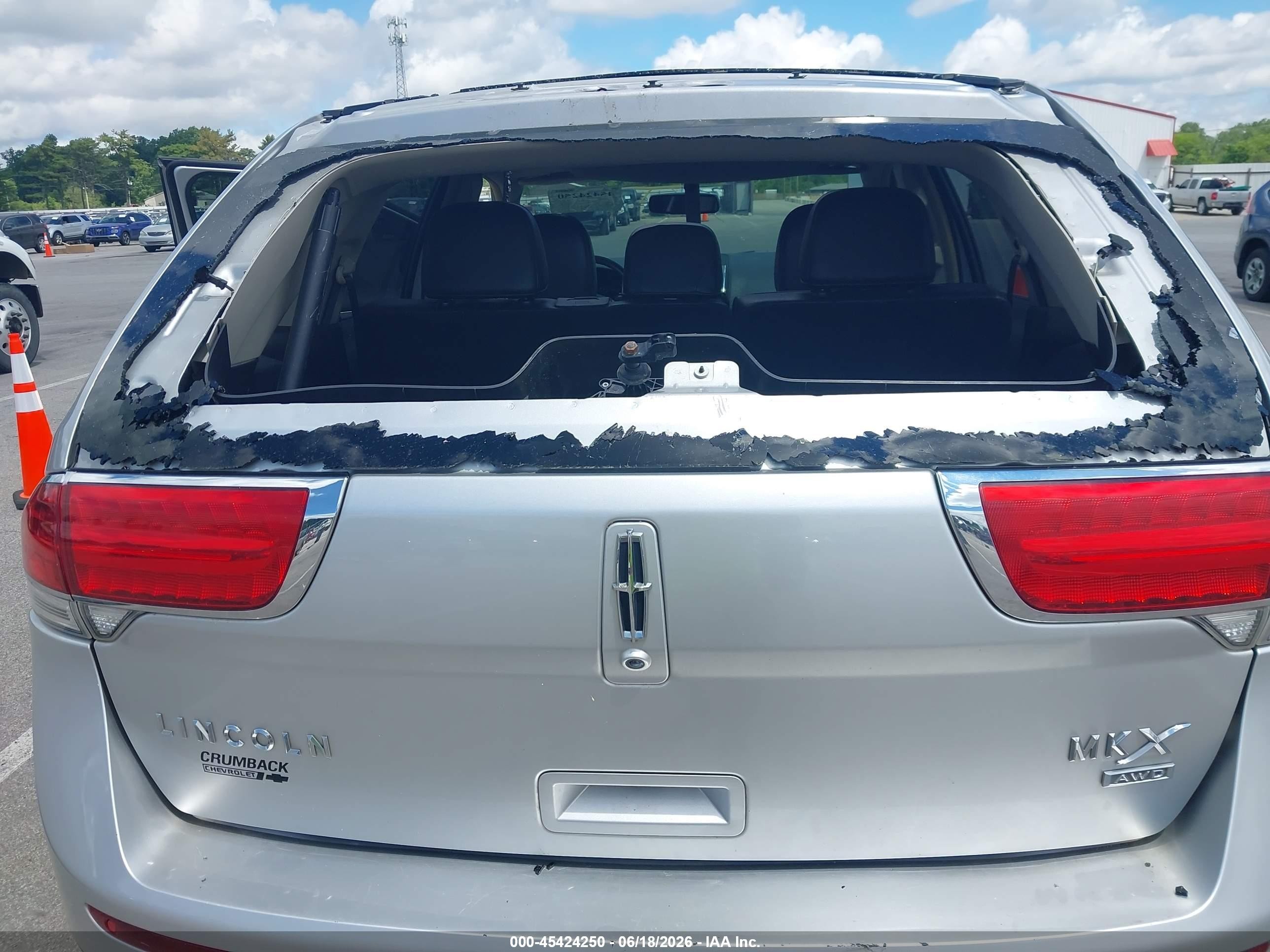 2011 Lincoln Mkx Silver vin: 2LMDJ8JK9BBJ16876