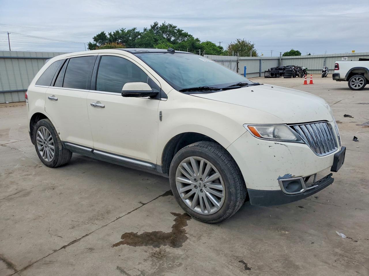 2012 Lincoln Mkx Белый vin: 2LMDJ8JK9CBL12074