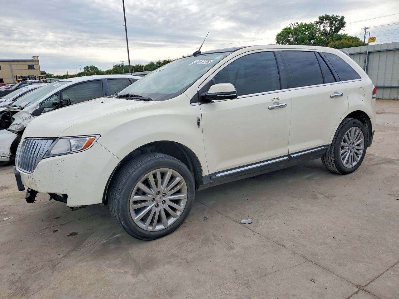 2012 Lincoln Mkx Белый vin: 2LMDJ8JK9CBL12074