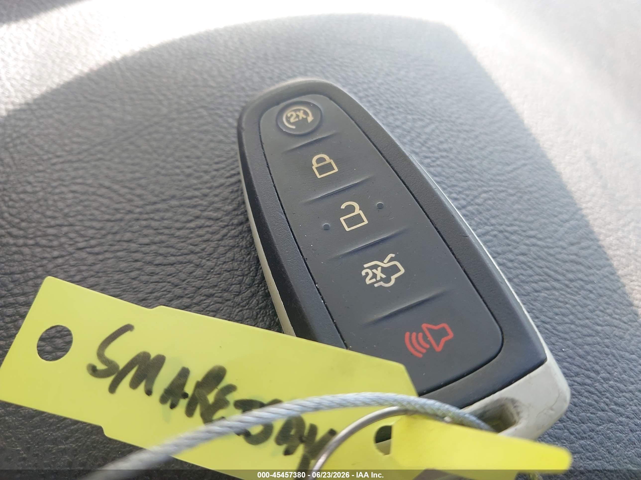 2013 Lincoln Mkx   Белый vin: 2LMDJ8JK9DBL03795