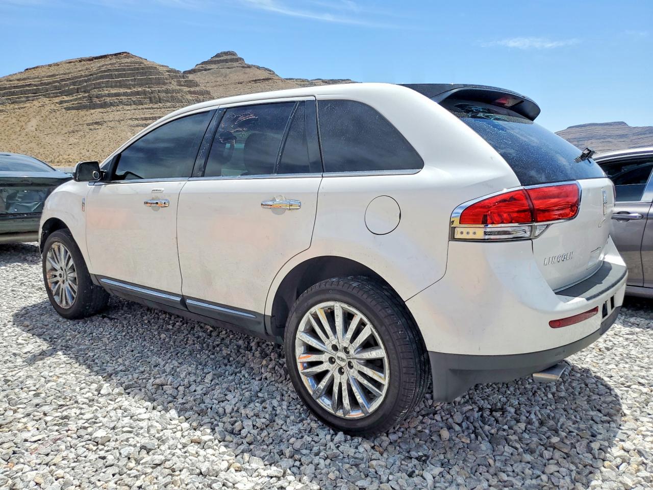 2014 Lincoln Mkx White vin: 2LMDJ8JK9EBL00932