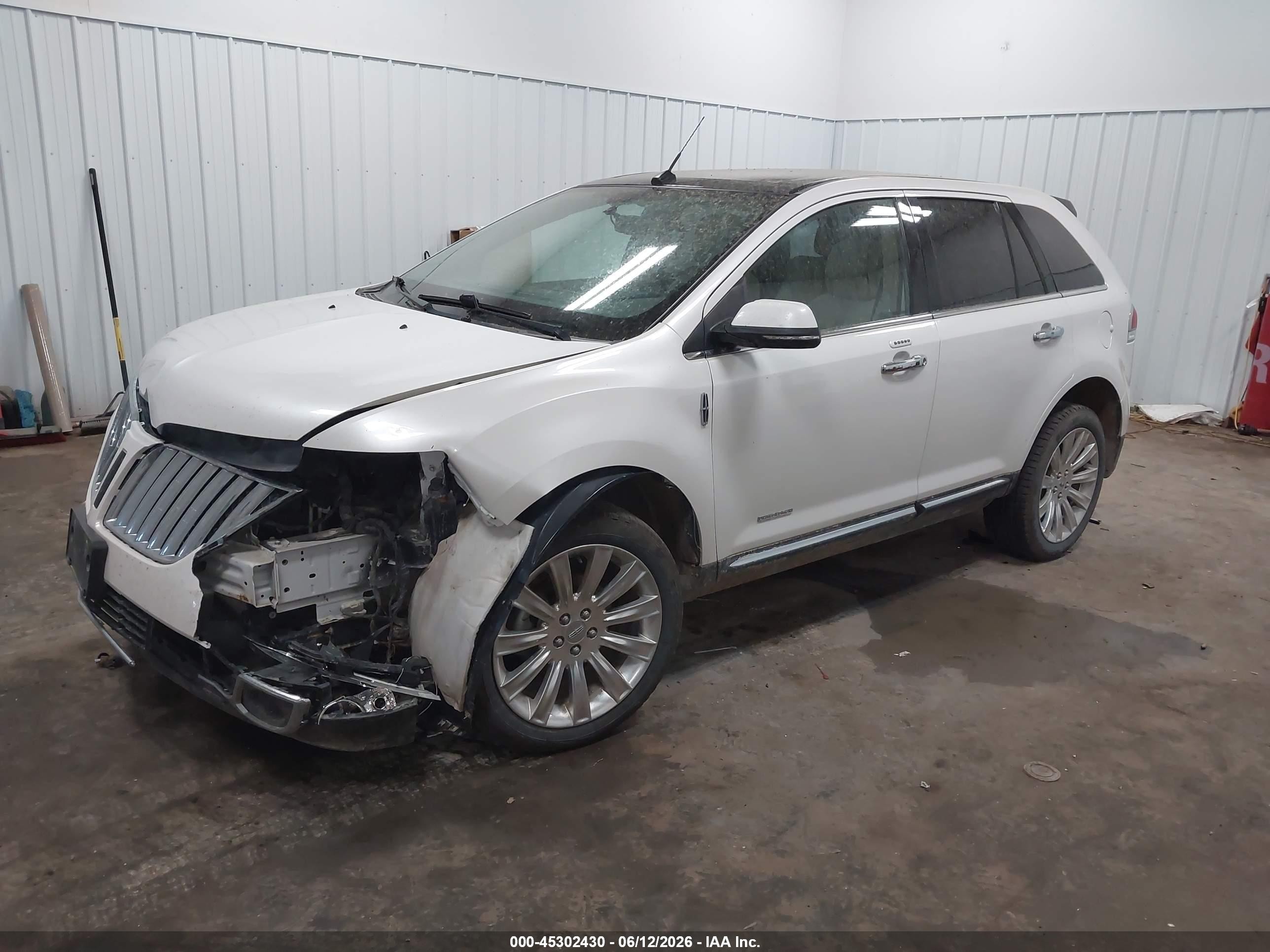 2014 Lincoln Mkx   White vin: 2LMDJ8JK9EBL18699