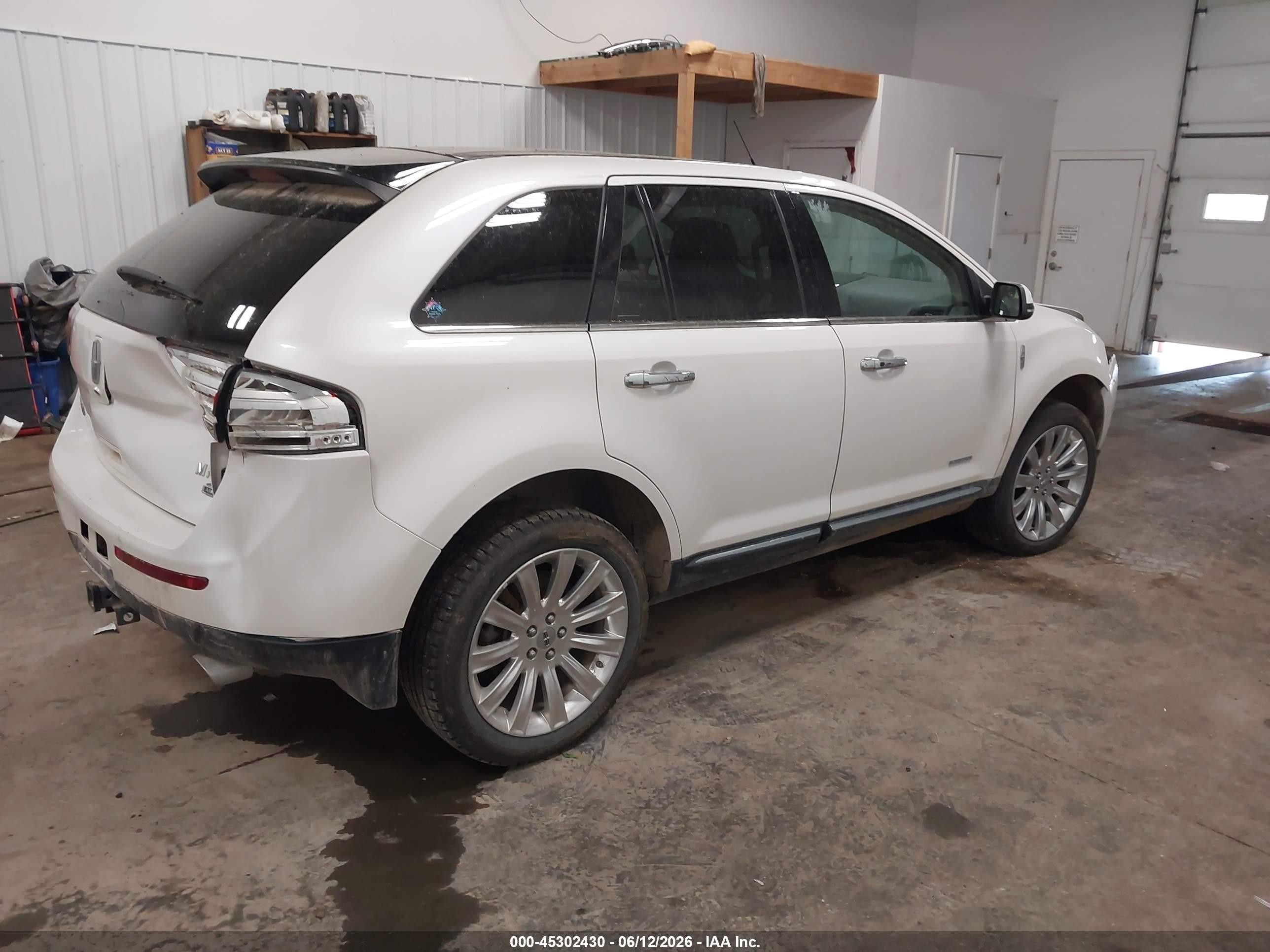 2014 Lincoln Mkx   White vin: 2LMDJ8JK9EBL18699