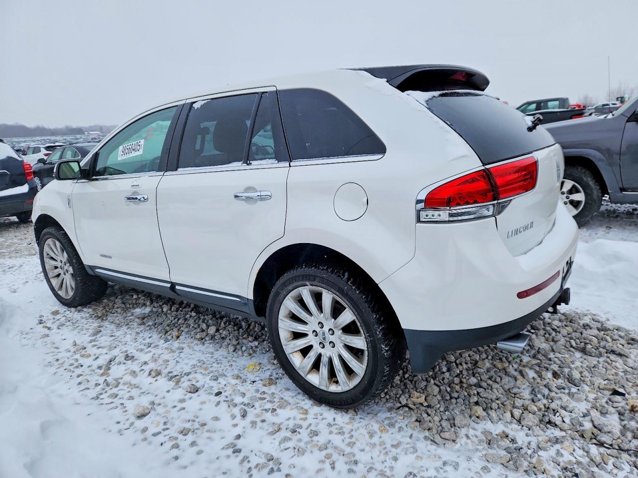 2015 Lincoln Mkx Cream vin: 2LMDJ8JK9FBL30417