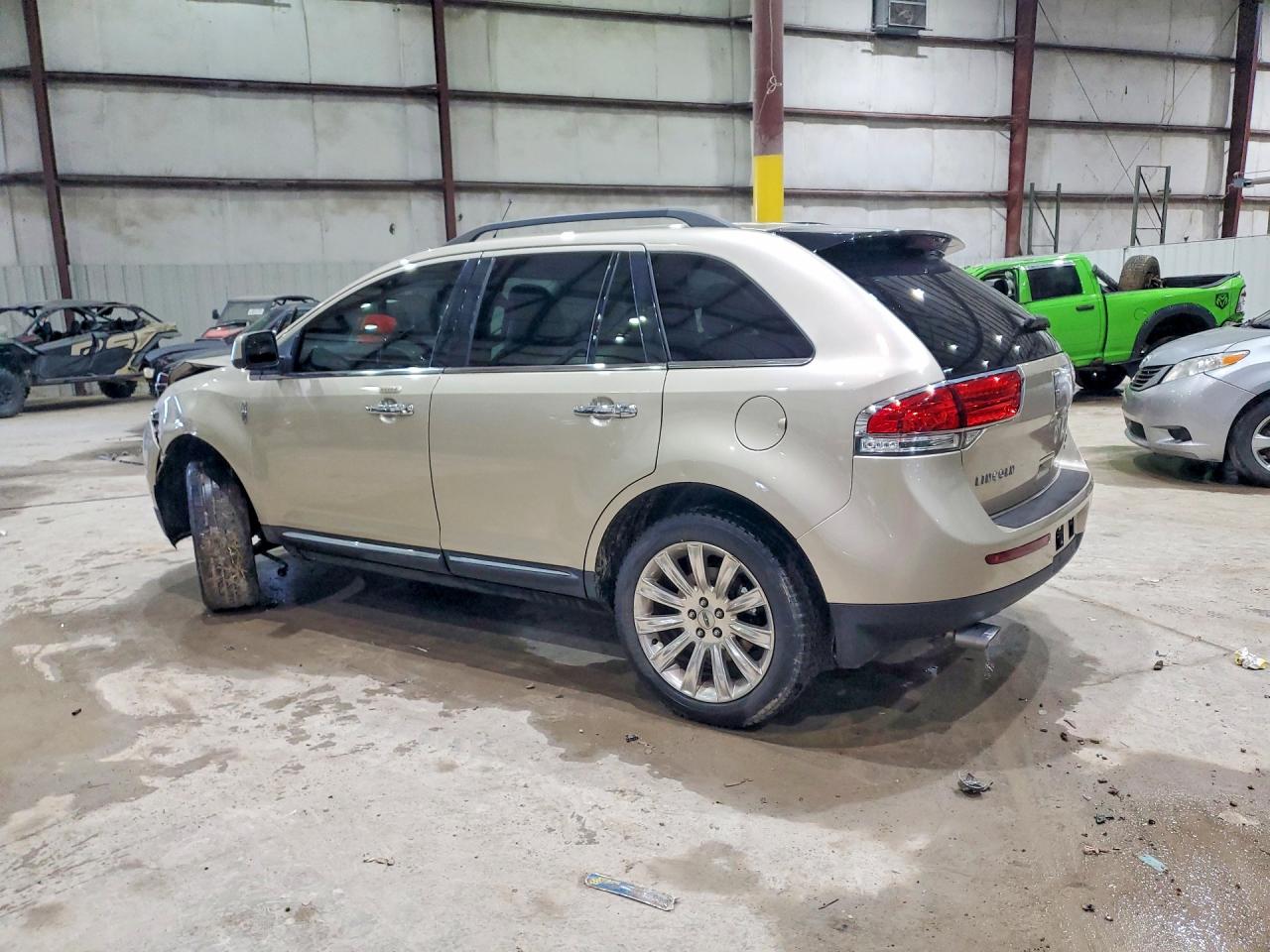 2011 Lincoln Mkx Tan vin: 2LMDJ8JKXBBJ08852
