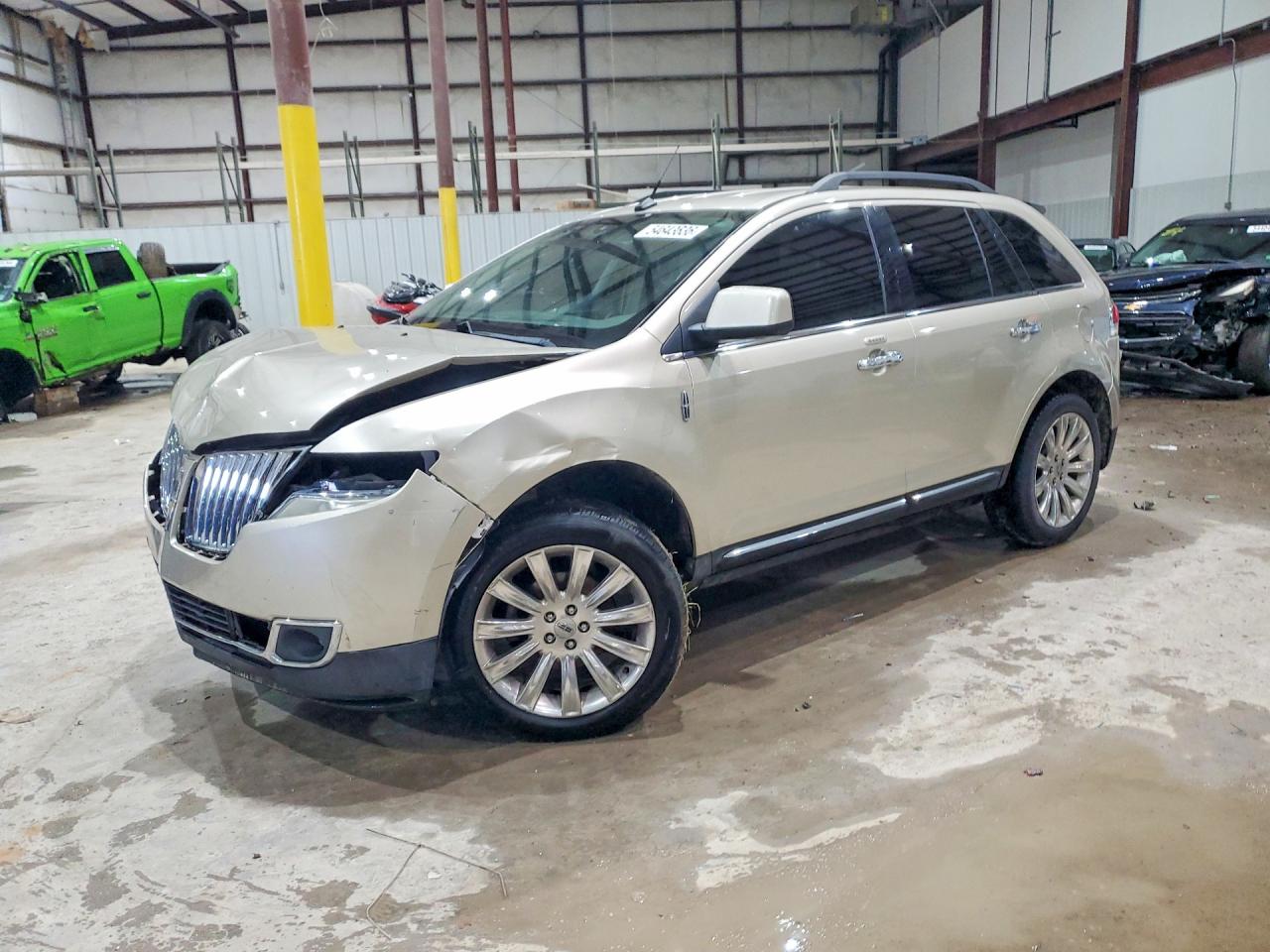 2011 Lincoln Mkx Tan vin: 2LMDJ8JKXBBJ08852