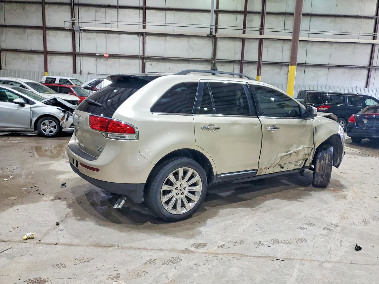 2011 Lincoln Mkx Tan vin: 2LMDJ8JKXBBJ08852
