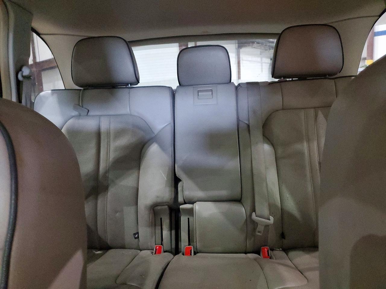 2011 Lincoln Mkx Tan vin: 2LMDJ8JKXBBJ08852