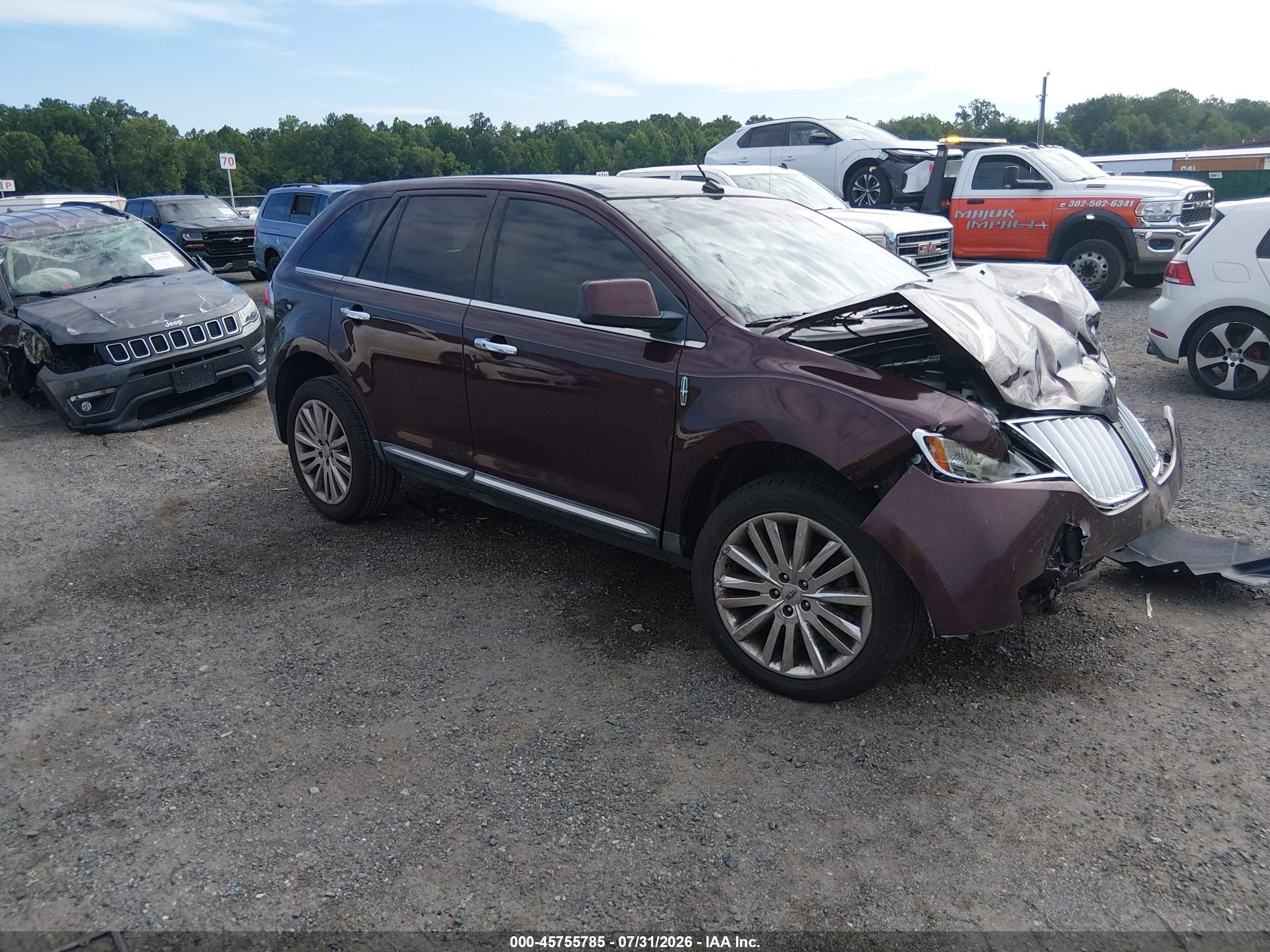 2011 Lincoln Mkx   Maroon vin: 2LMDJ8JKXBBJ13422