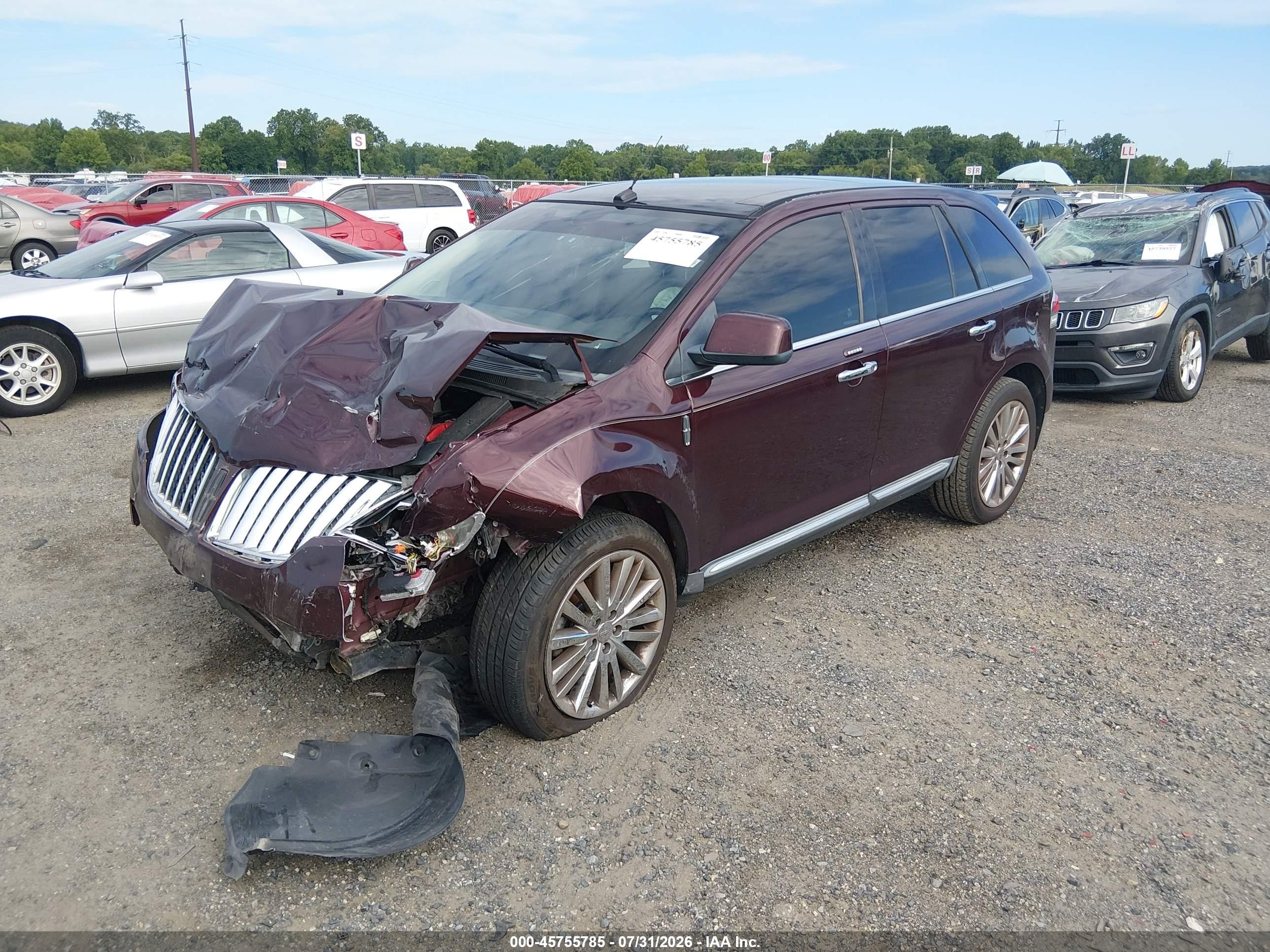 2011 Lincoln Mkx   Maroon vin: 2LMDJ8JKXBBJ13422