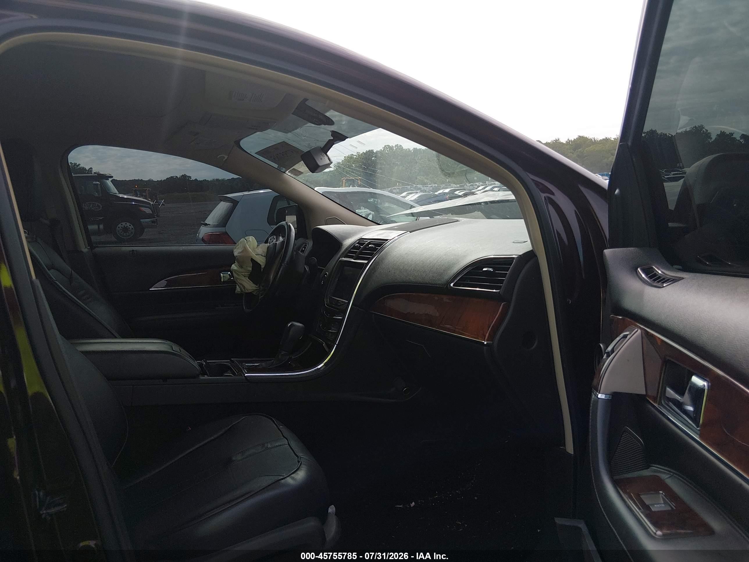 2011 Lincoln Mkx   Maroon vin: 2LMDJ8JKXBBJ13422