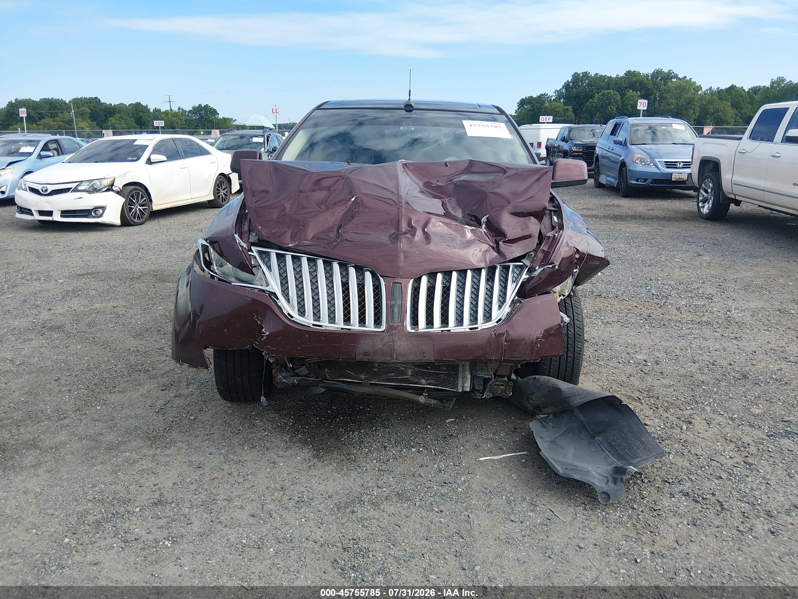 2011 Lincoln Mkx   Maroon vin: 2LMDJ8JKXBBJ13422