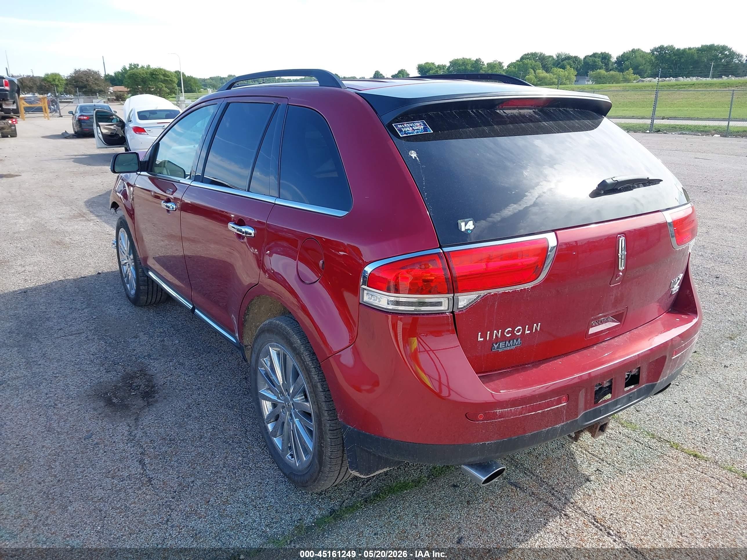 2015 Lincoln Mkx   Burgundy vin: 2LMDJ8JKXFBL28661