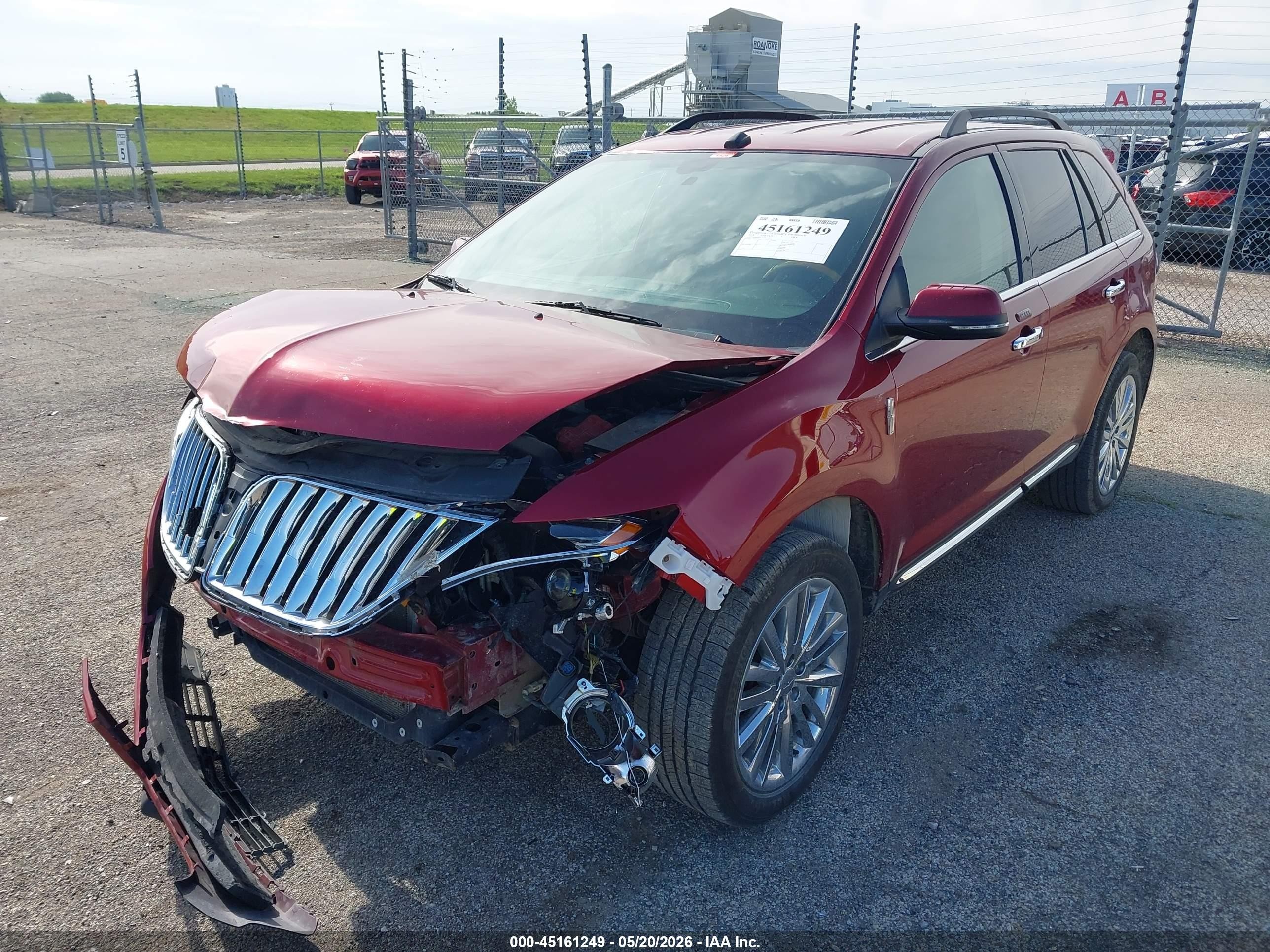 2015 Lincoln Mkx   Burgundy vin: 2LMDJ8JKXFBL28661