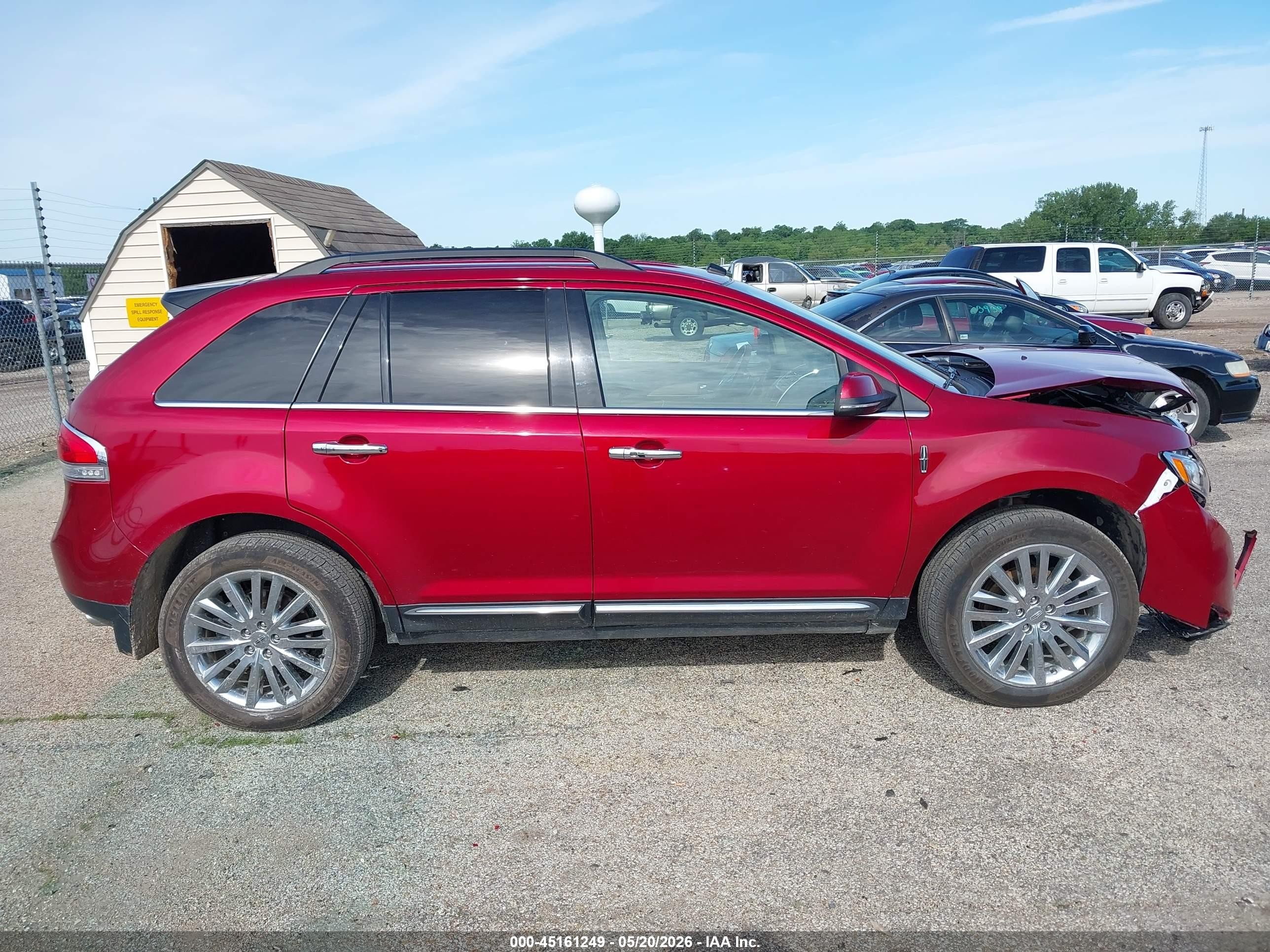 2015 Lincoln Mkx   Burgundy vin: 2LMDJ8JKXFBL28661