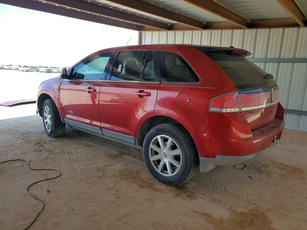 2008 Lincoln Mkx Red vin: 2LMDU68C18BJ03588