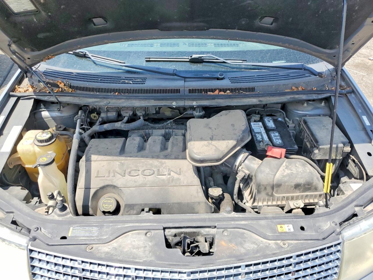 2008 Lincoln Mkx Silver vin: 2LMDU68C18BJ10296