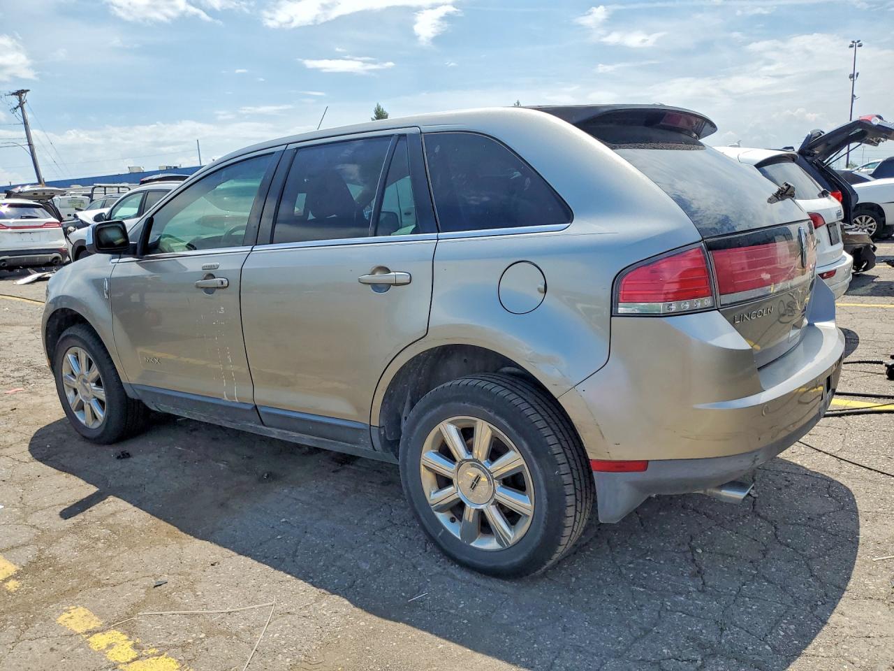 2008 Lincoln Mkx Silver vin: 2LMDU68C18BJ10296