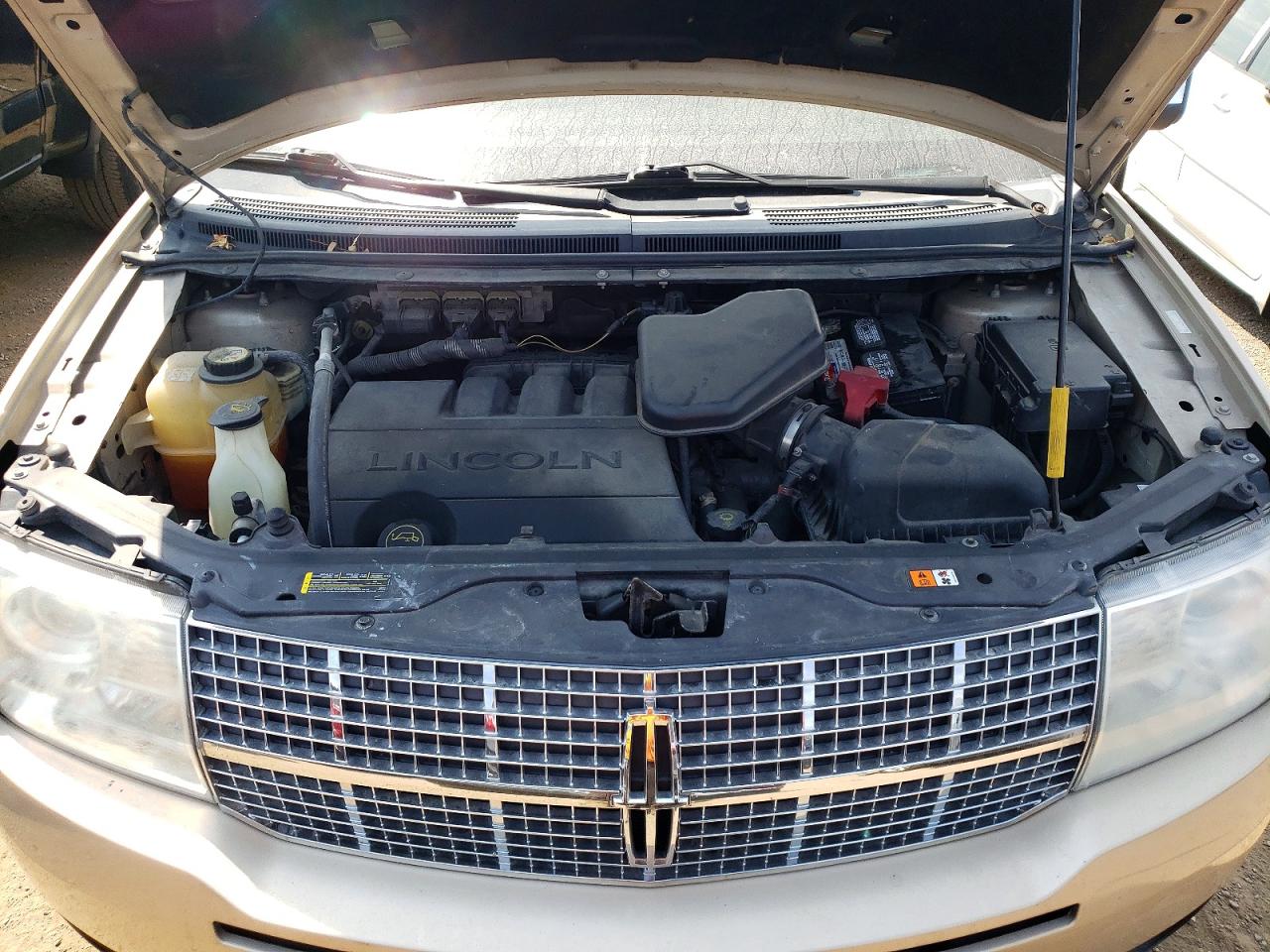 2007 Lincoln Mkx Gold vin: 2LMDU68C27BJ25601