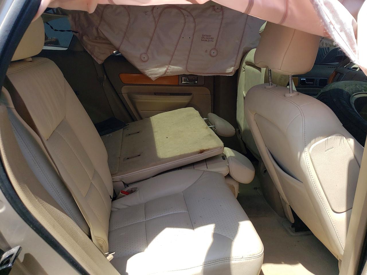 2007 Lincoln Mkx Gold vin: 2LMDU68C27BJ25601