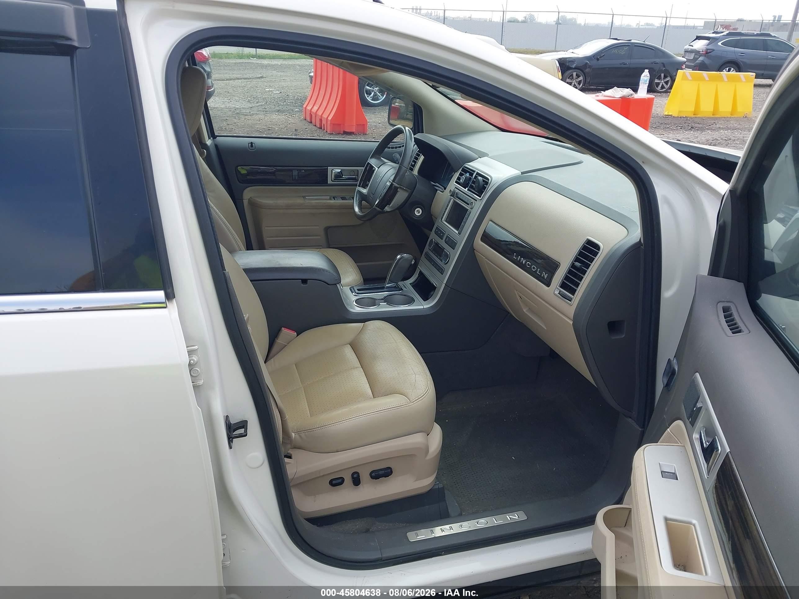2008 Lincoln Mkx   Beige vin: 2LMDU68C48BJ12740