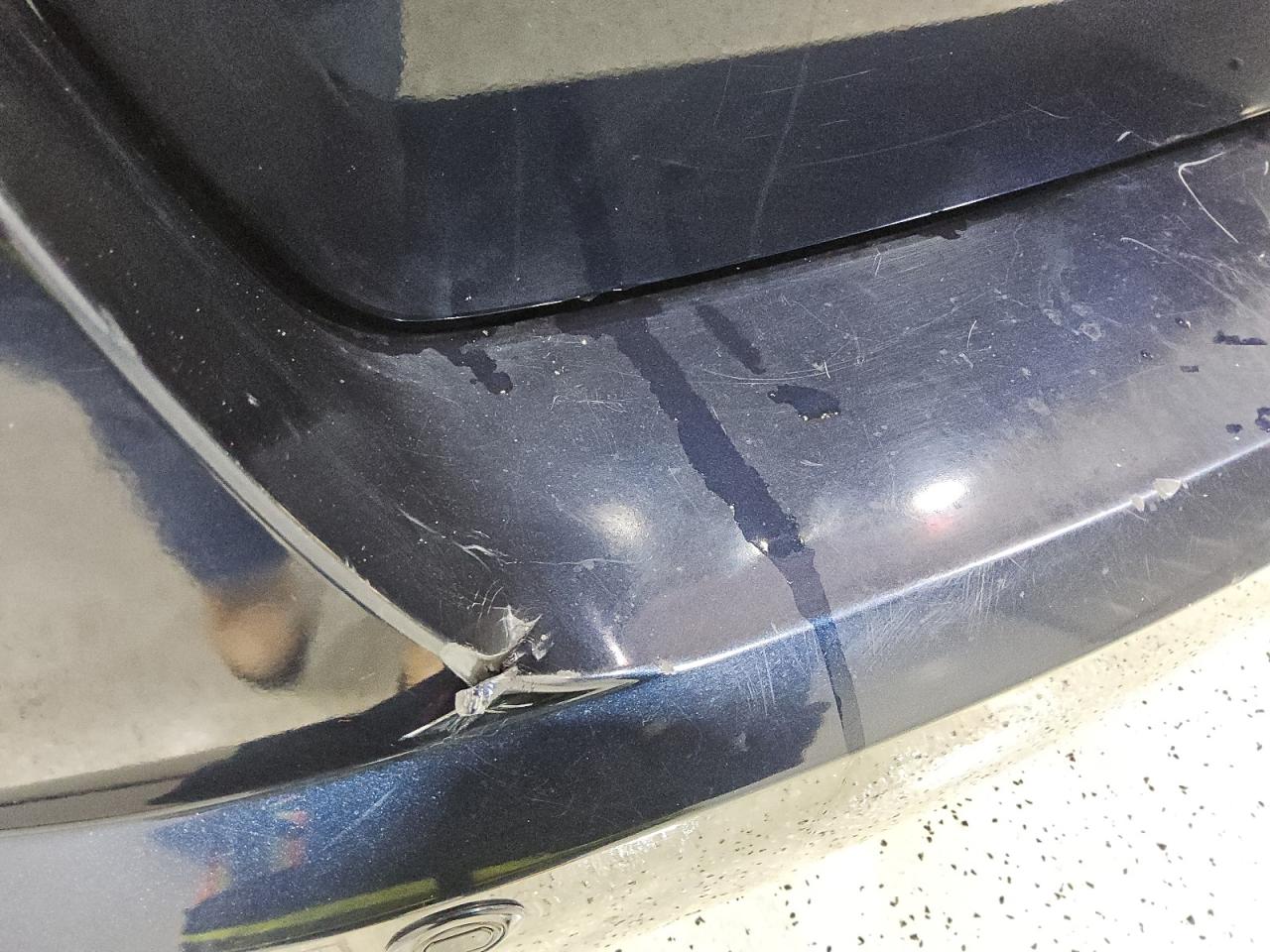 2008 Lincoln Mkx Black vin: 2LMDU68C48BJ27089 Damage: Rear Bumper, Broken, Replacement Required