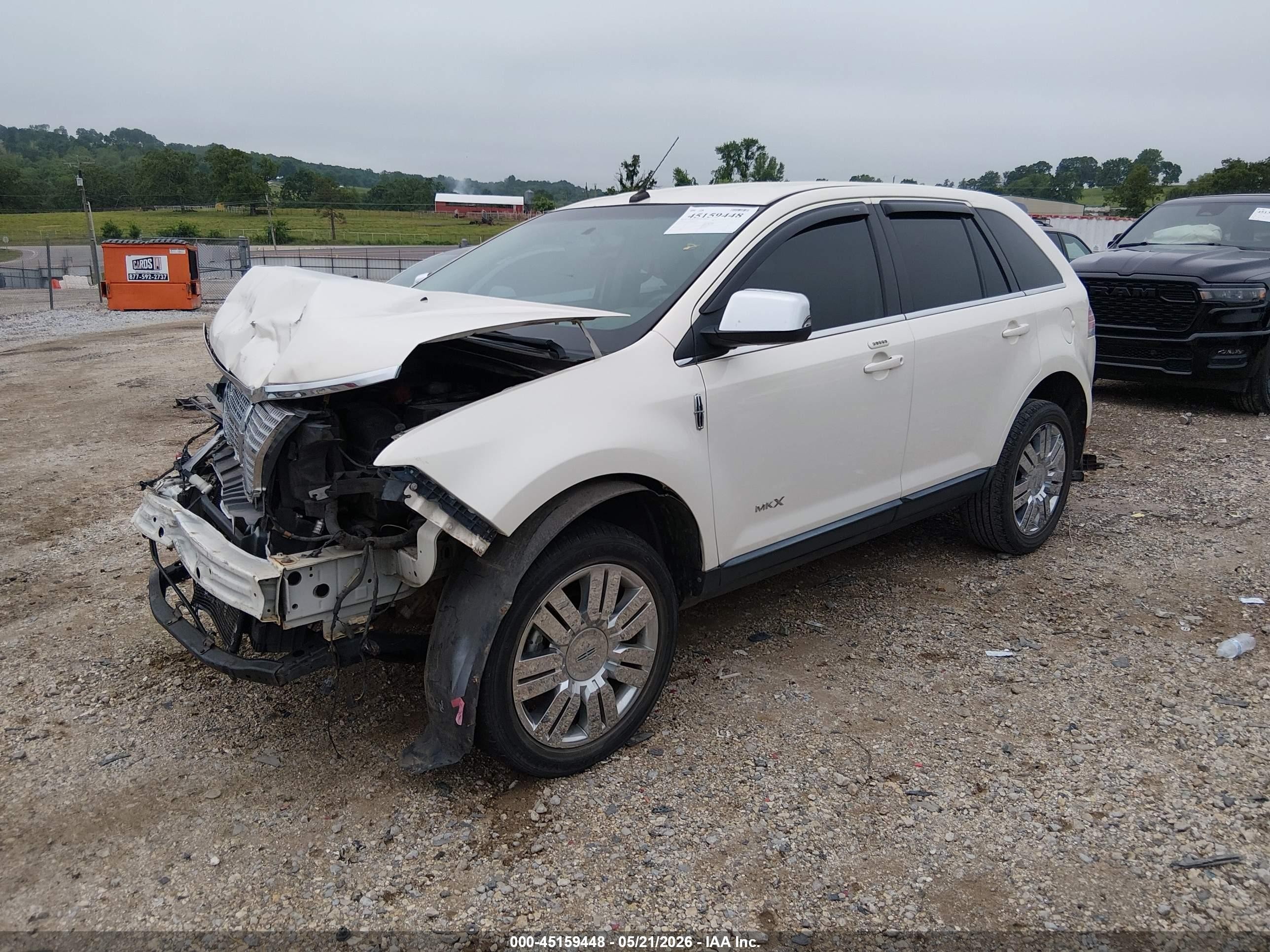 2008 Lincoln Mkx   White vin: 2LMDU68C58BJ40787